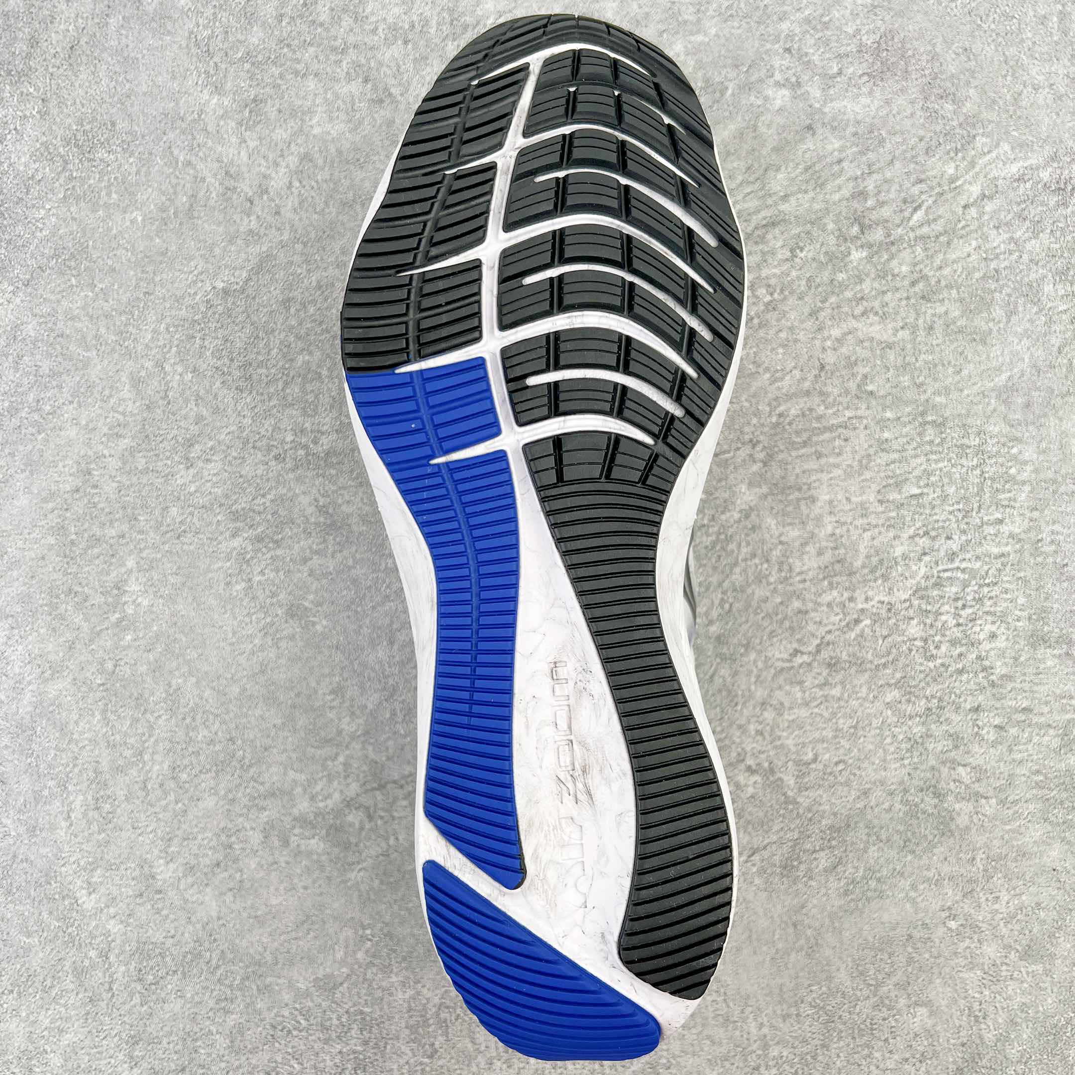 Nike Zoom Winflo 8 CW3419-008  