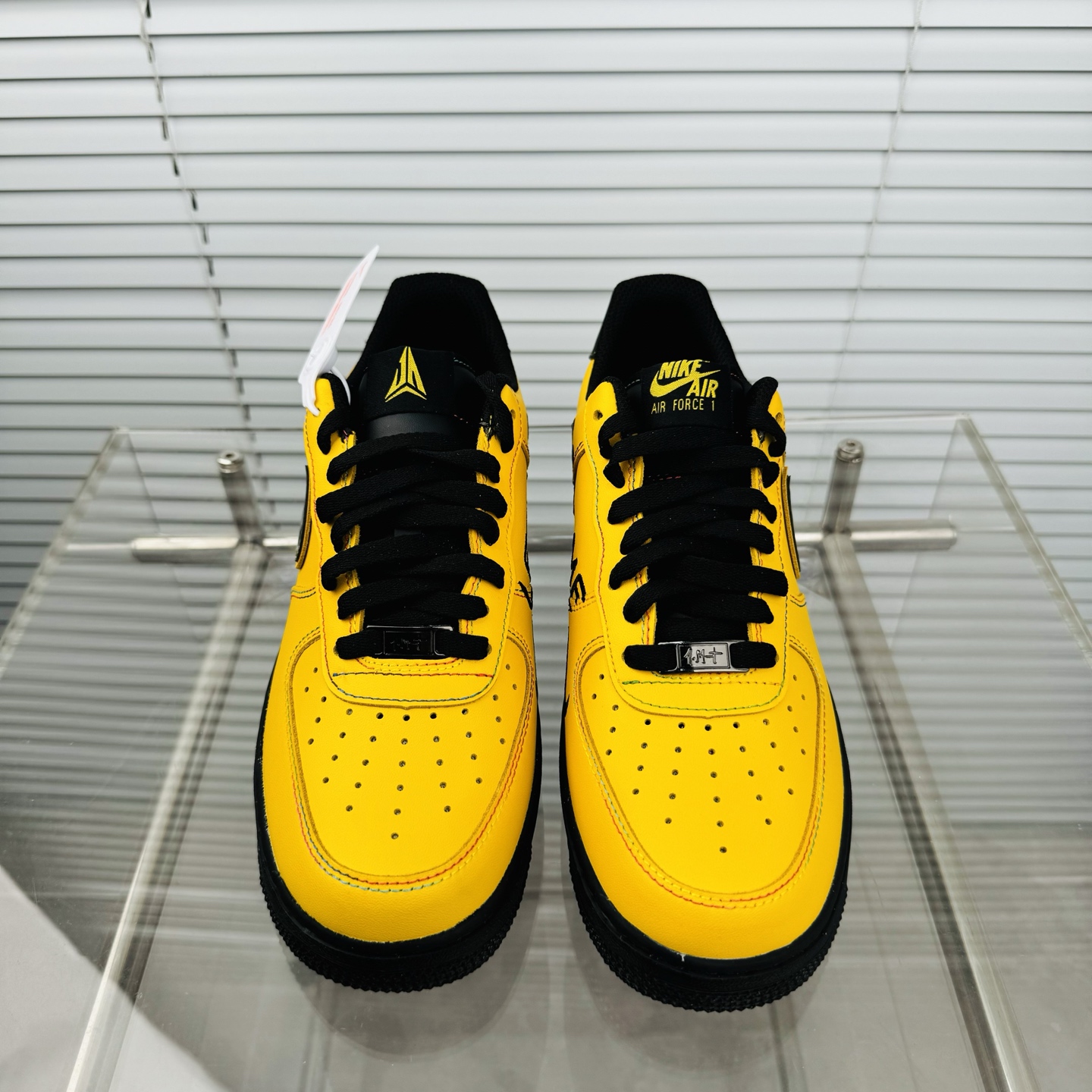 Nike Air Force 1 Low IQ2713-700