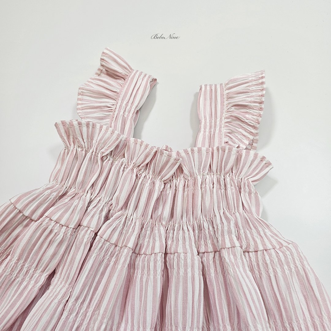 ☀️預訂 韓國直送☀️🇰🇷Bebenine兩色條紋荷葉邊吊帶連身裙