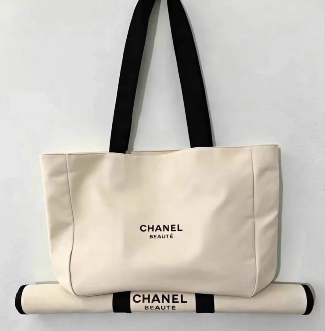 Chanel Beauty 2026 贈品米白色大Tote Bag+沙灘巾套裝