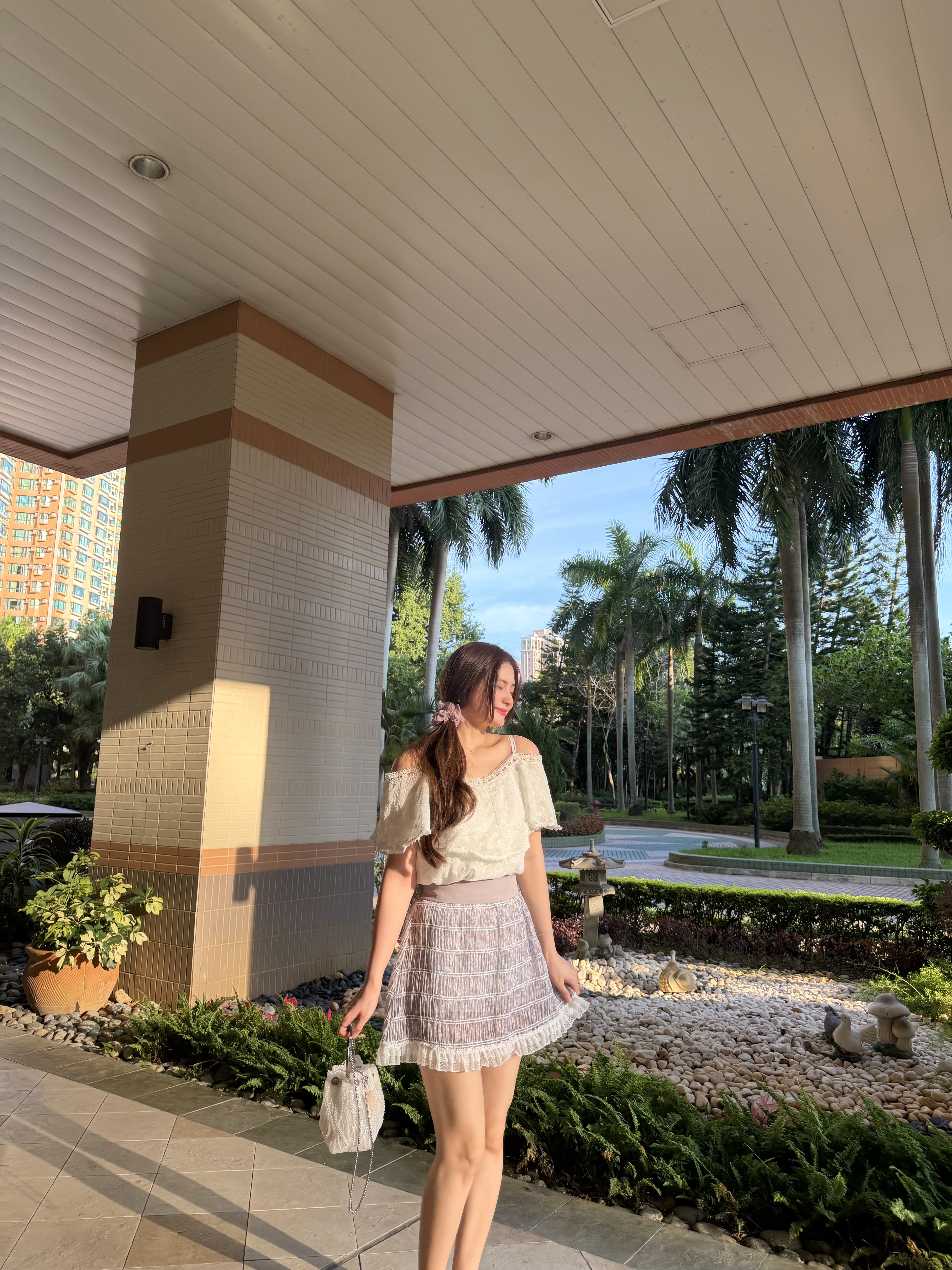 #HANNA-made# Iridescent Fleur Off-Shoulder Blouse
