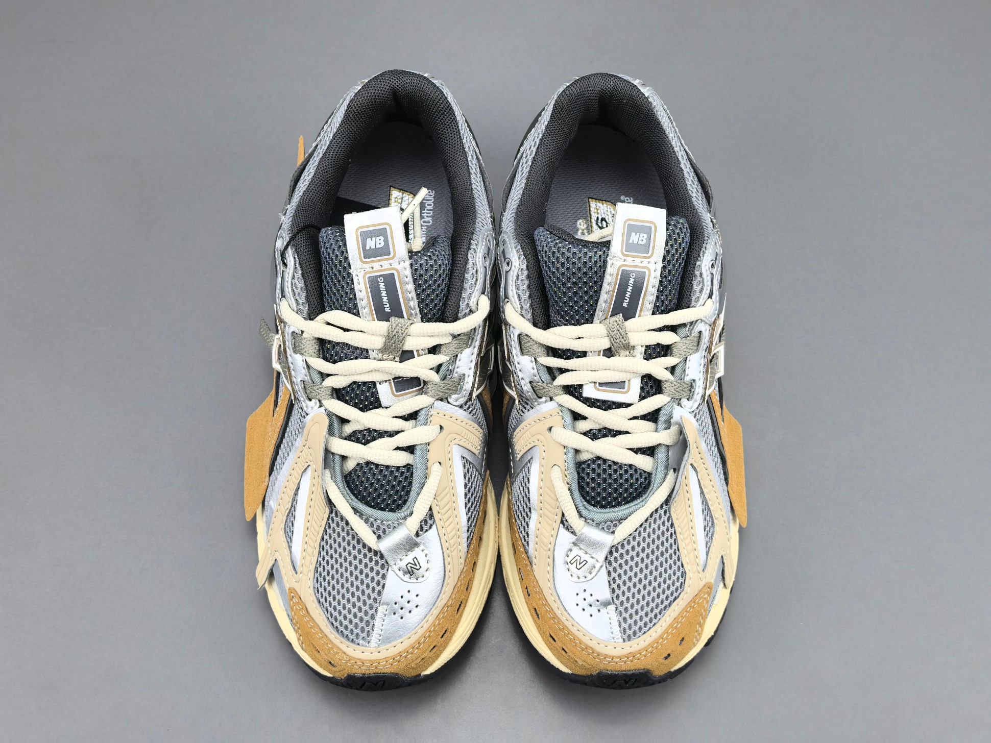 New Balance 1906A U1906AA