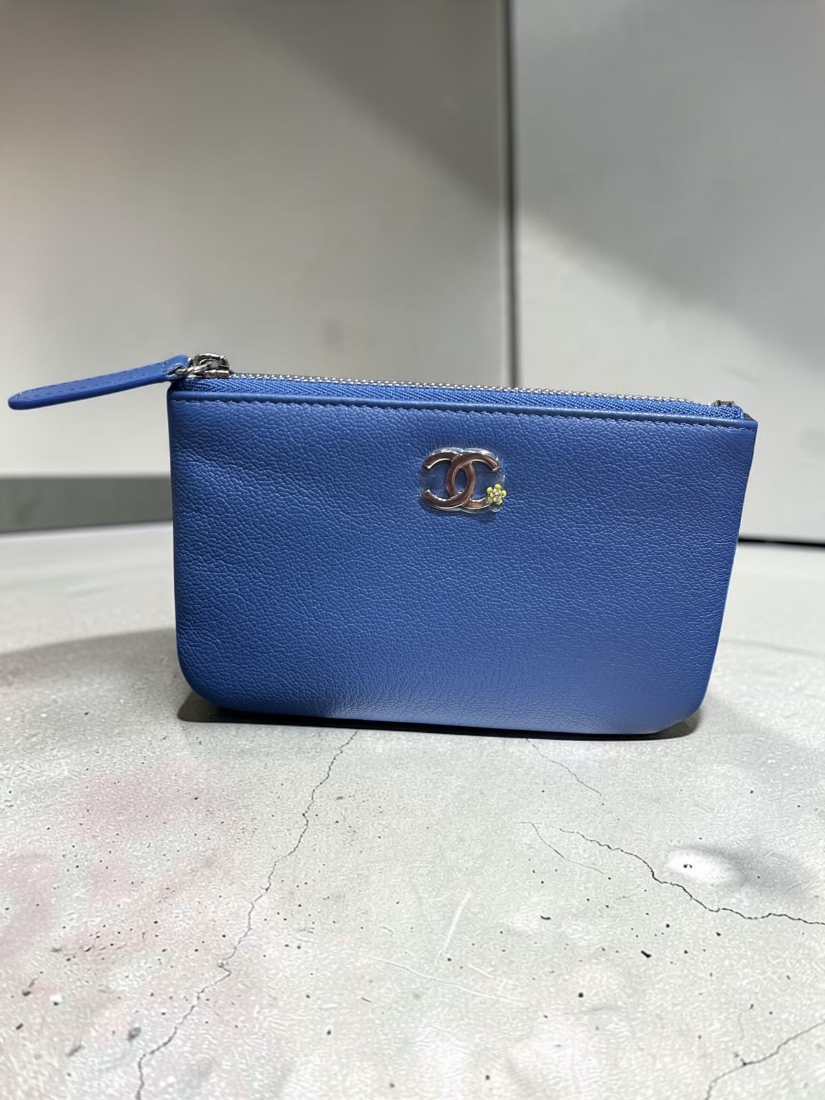 未使用品 Chanel zip mini pouch 15cm 牛皮 100%Authentic, 未使用品,unused ✅card✅dust bag✅box