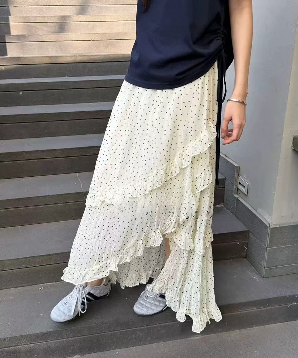 波點ruffle 雪紡Sk