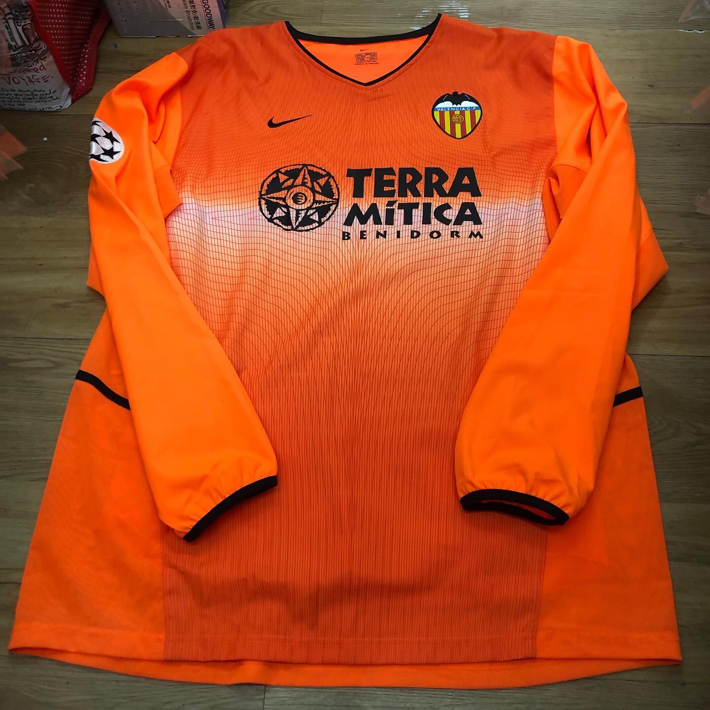 Valencia 02/03 match issue c/l away shirt #20 mista