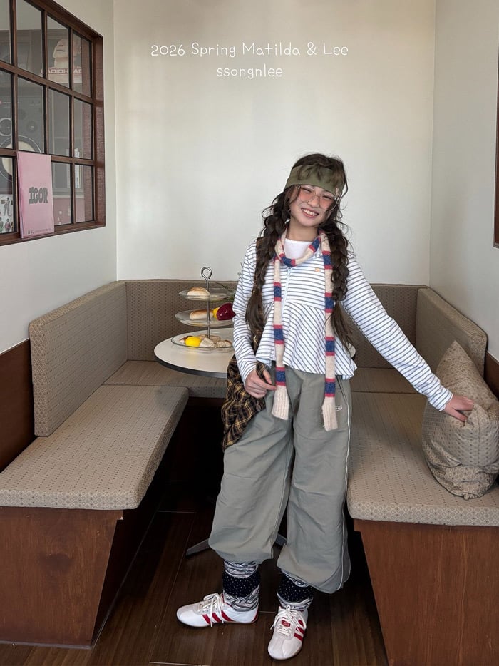 🇰🇷Matilda&Lee hood zipup