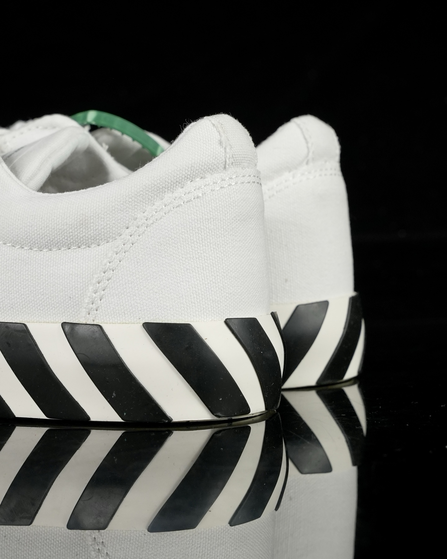 Off-White Low Vulcanized