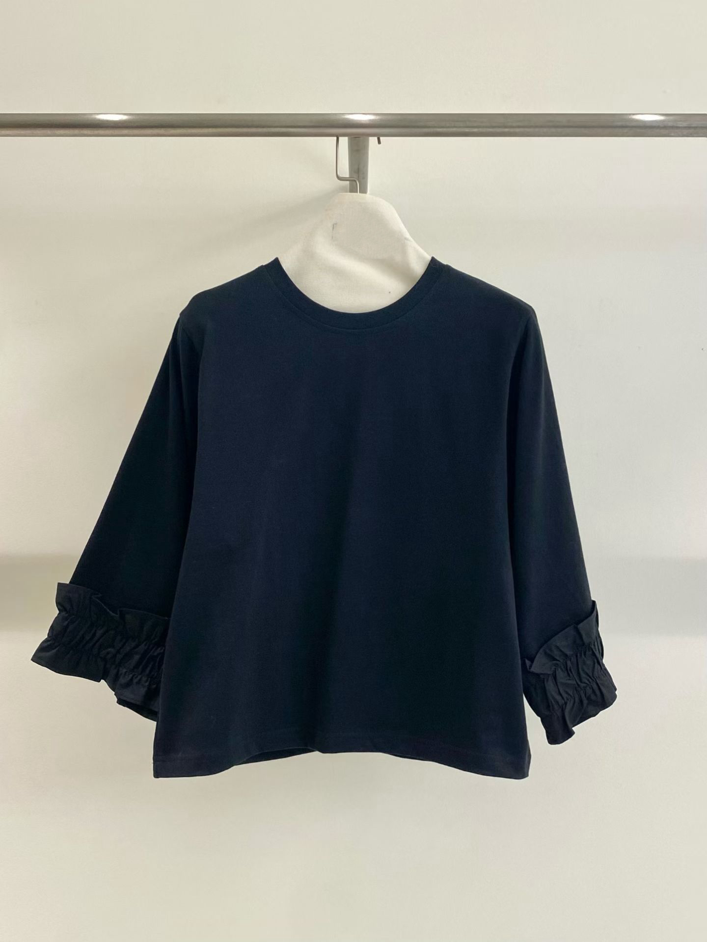 Shirred Wide Sleeves Tee