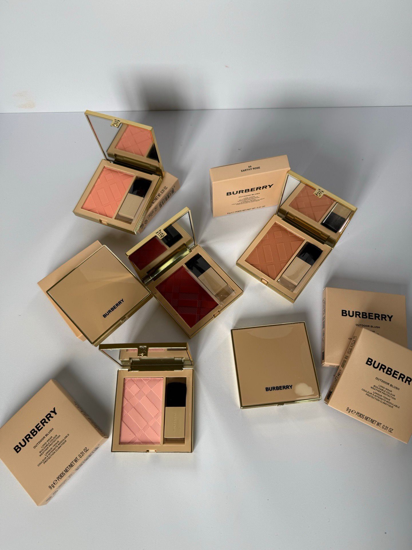 Burberry巴寶莉格紋單色胭脂9g