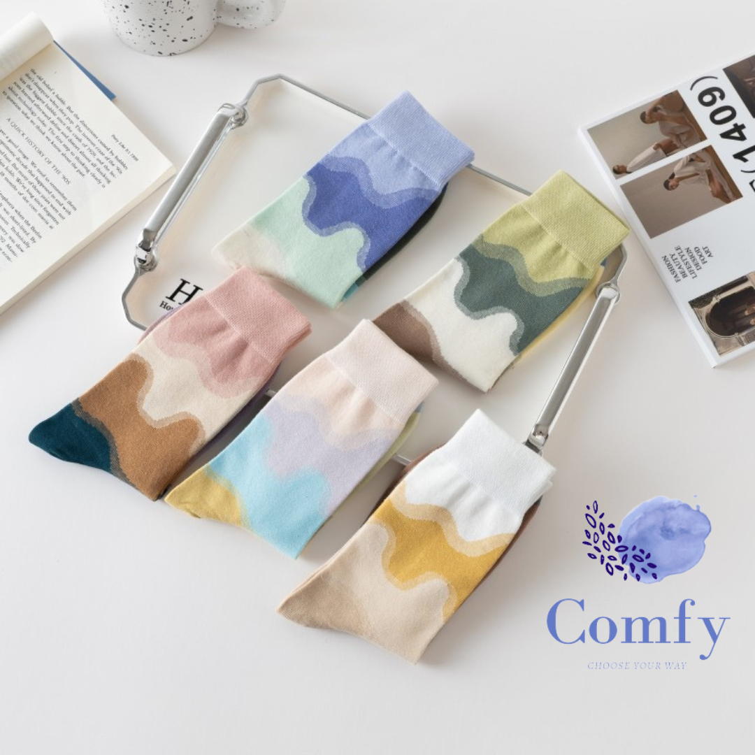 Comfy 莫蘭廸油畫中筒襪