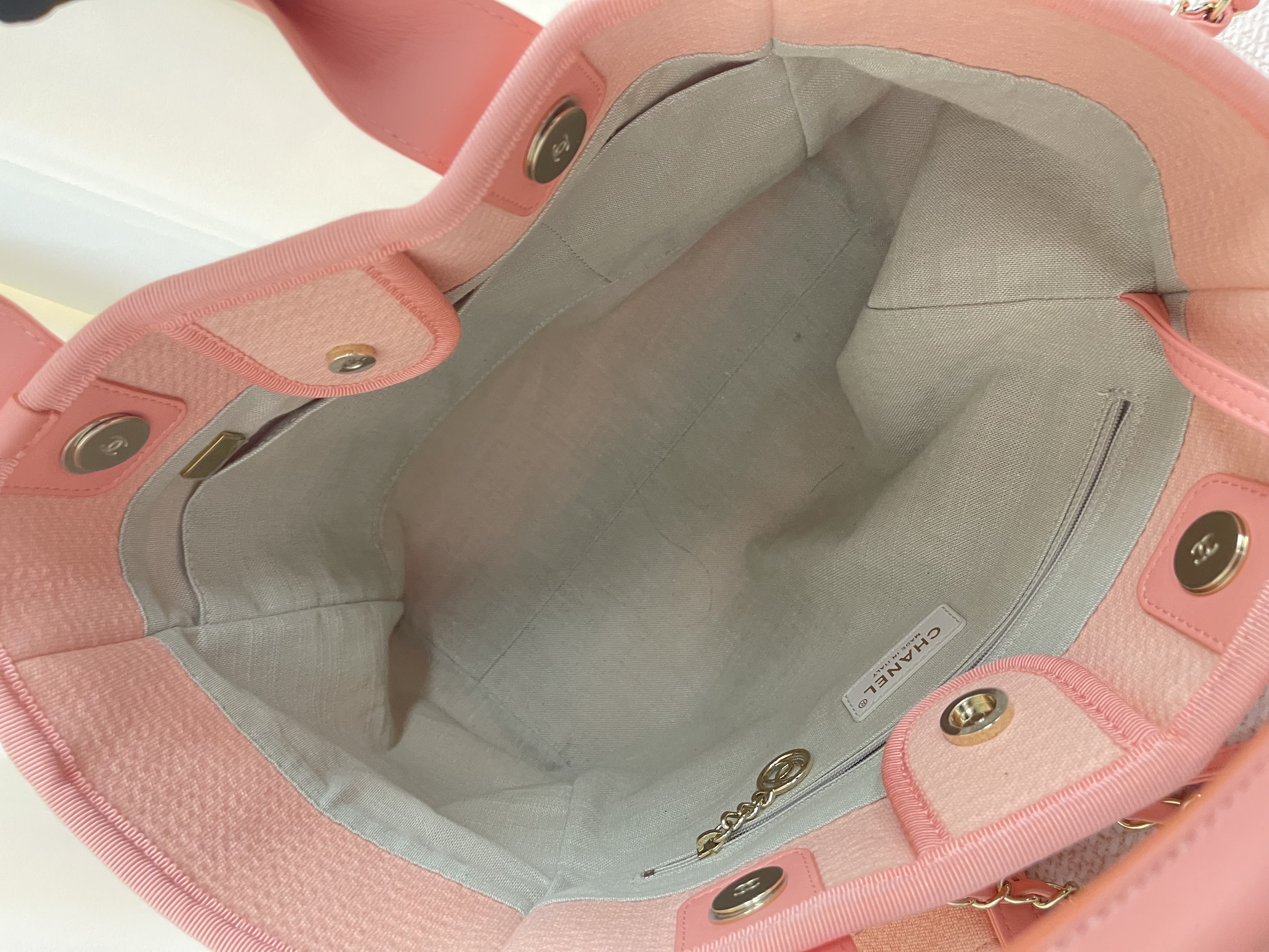 Pre-owned Chanel Deauville Tote Bag/ Product Code: 26031308