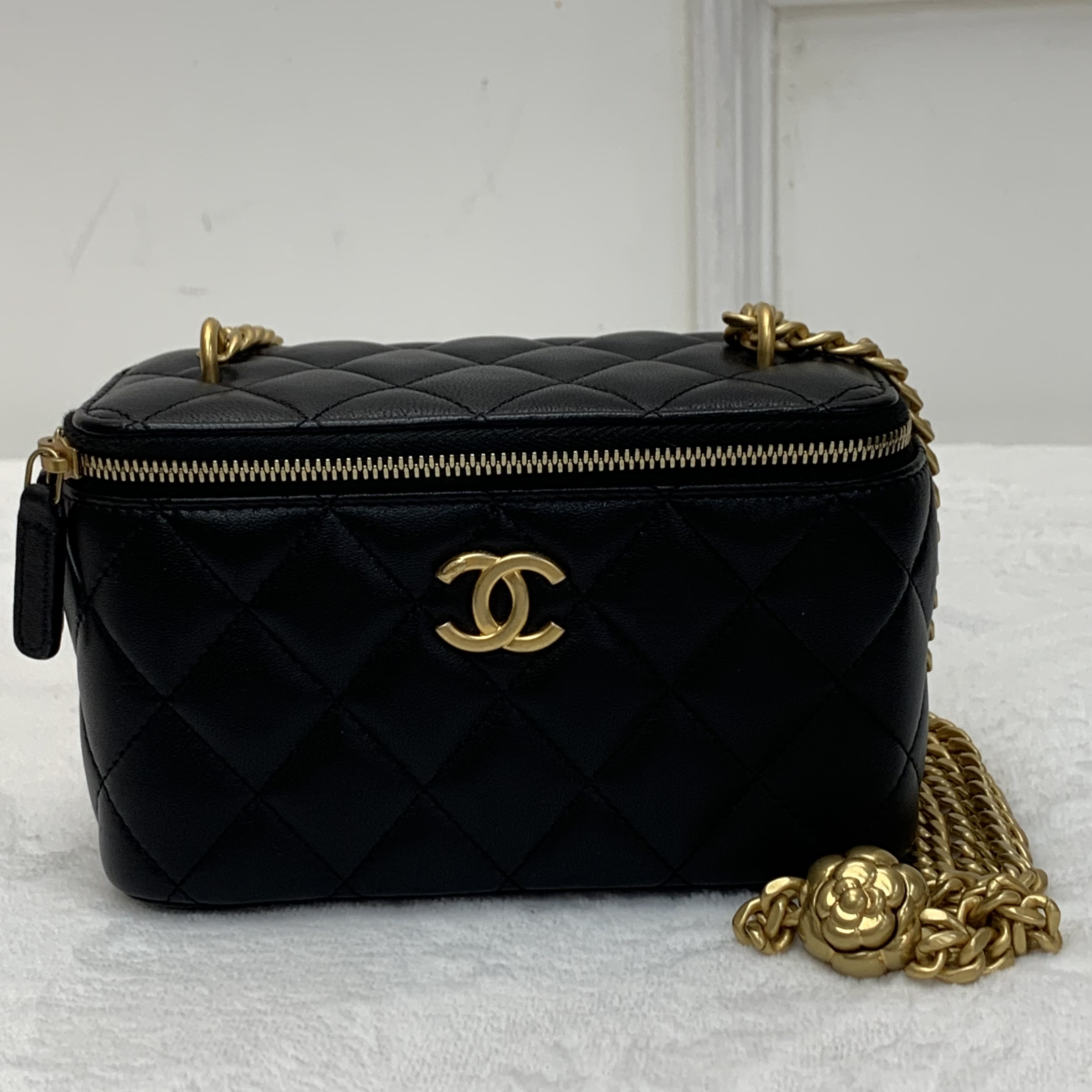 🪞帶鏡有膜新款 Chanel山茶花化妝包