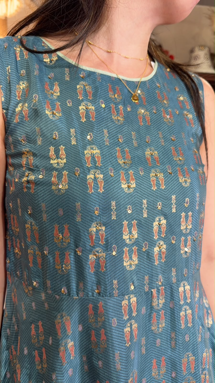 3168 Lake Green Thin Golden Stampling Maxi OP 53"