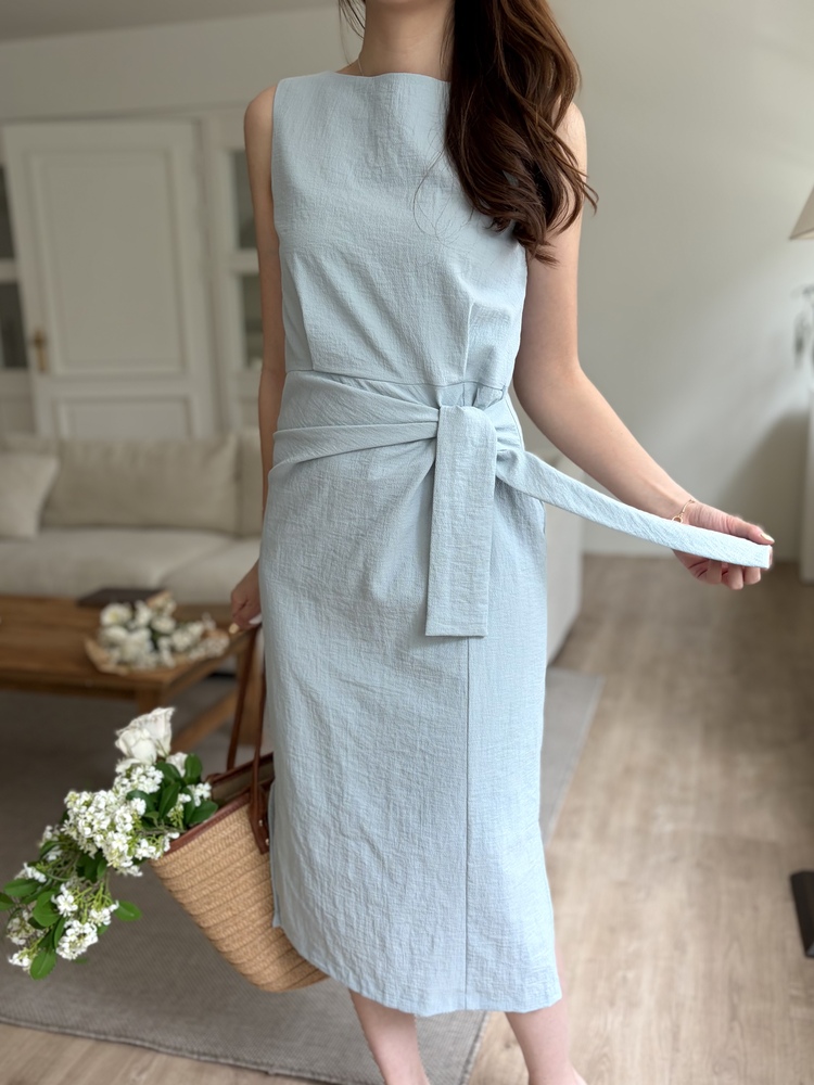 Pastelly Gathered Waist Dress (Blue)