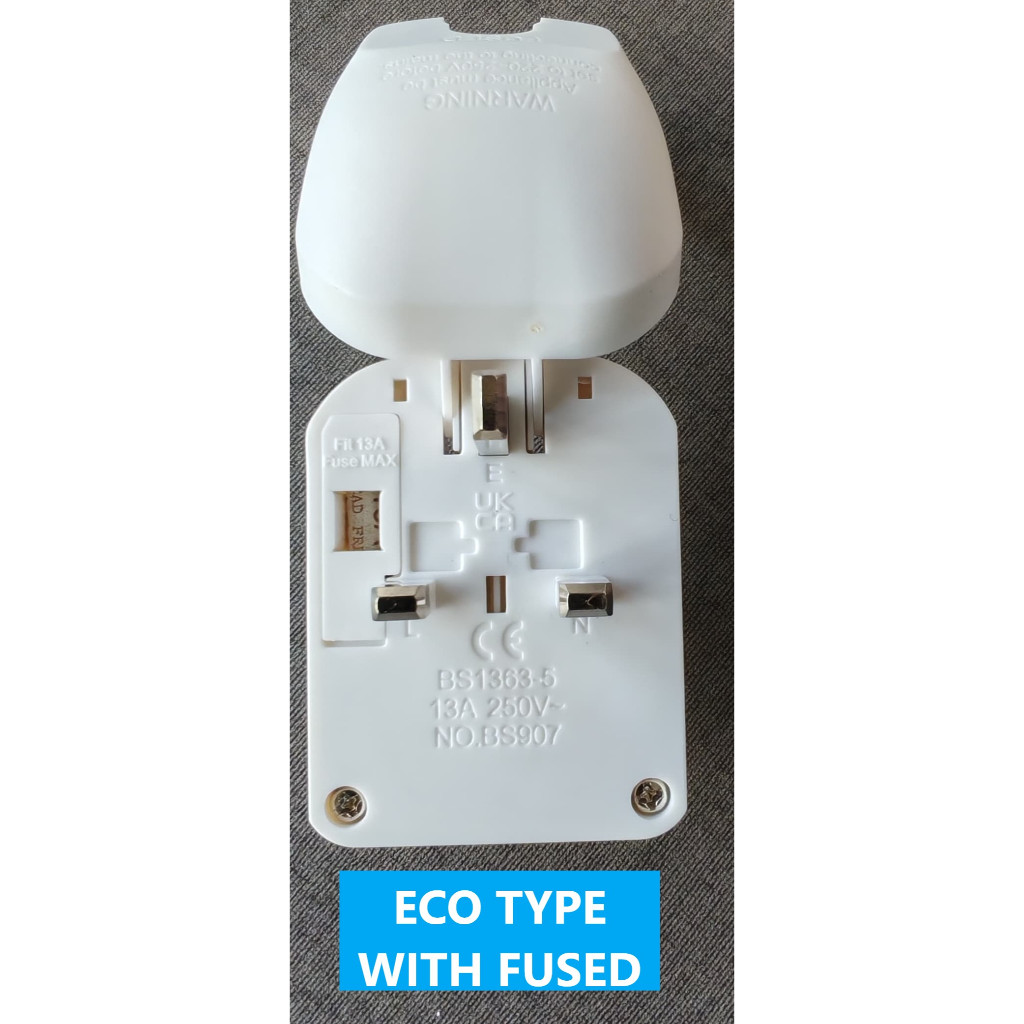 China 3 flat pins to Local / UK 3 pins Socket adaptor convertor with Safety Fuse