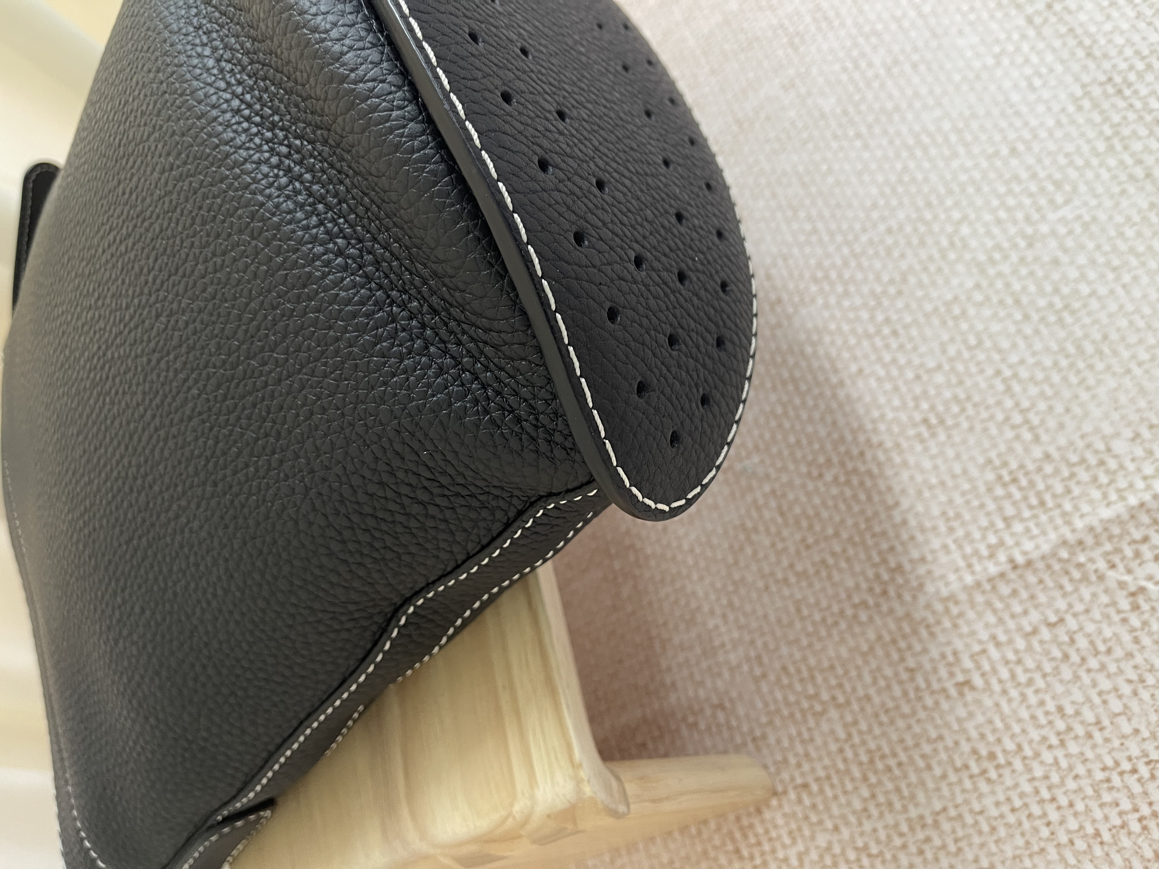 Pre-owned Delvaux Pin Daily/ Product Code: 26022407