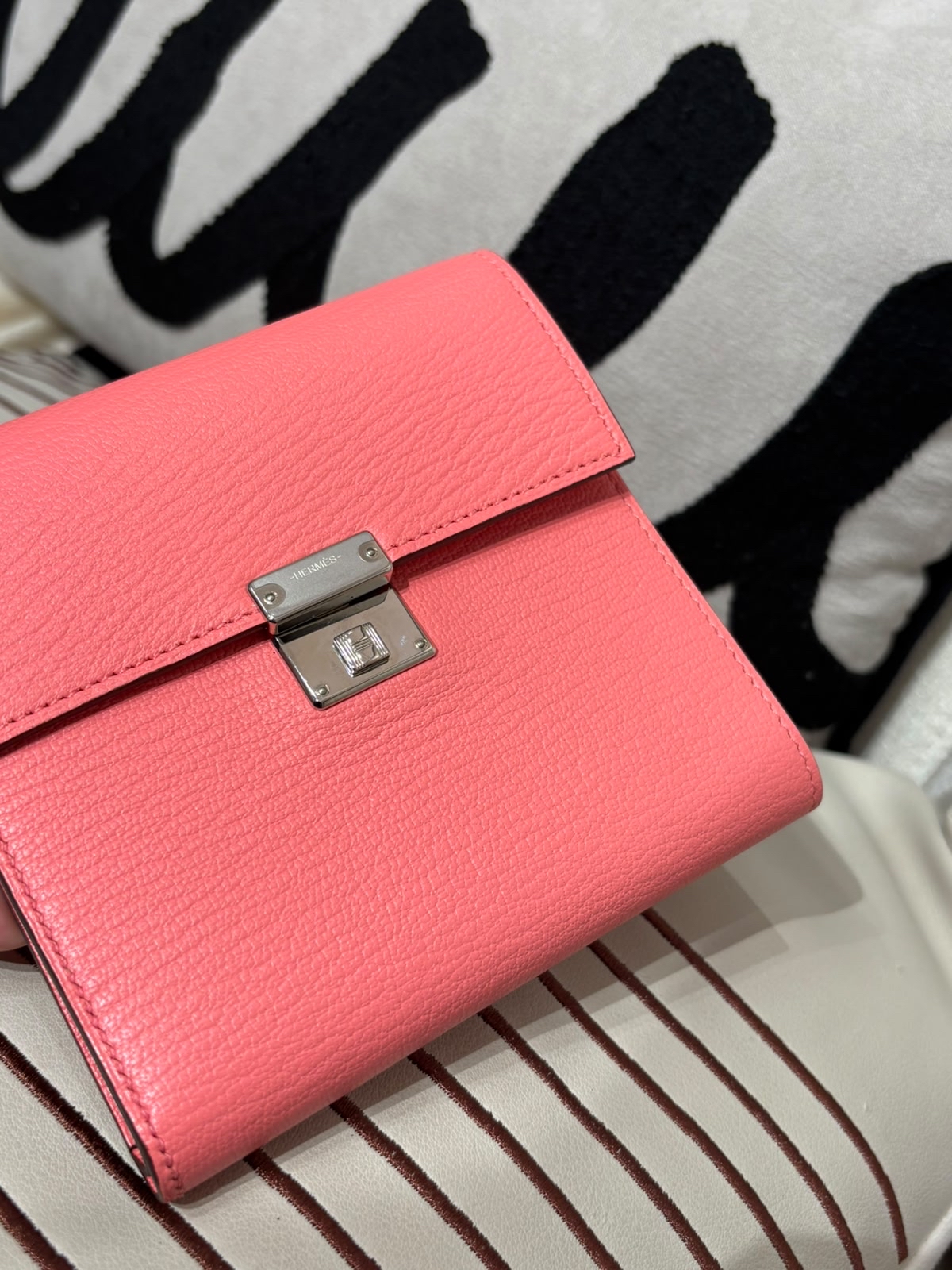 未使用品 Hermes clic 12 wallet,STAMP D,8W 100%Authentic ,unused 未使用品✅box 