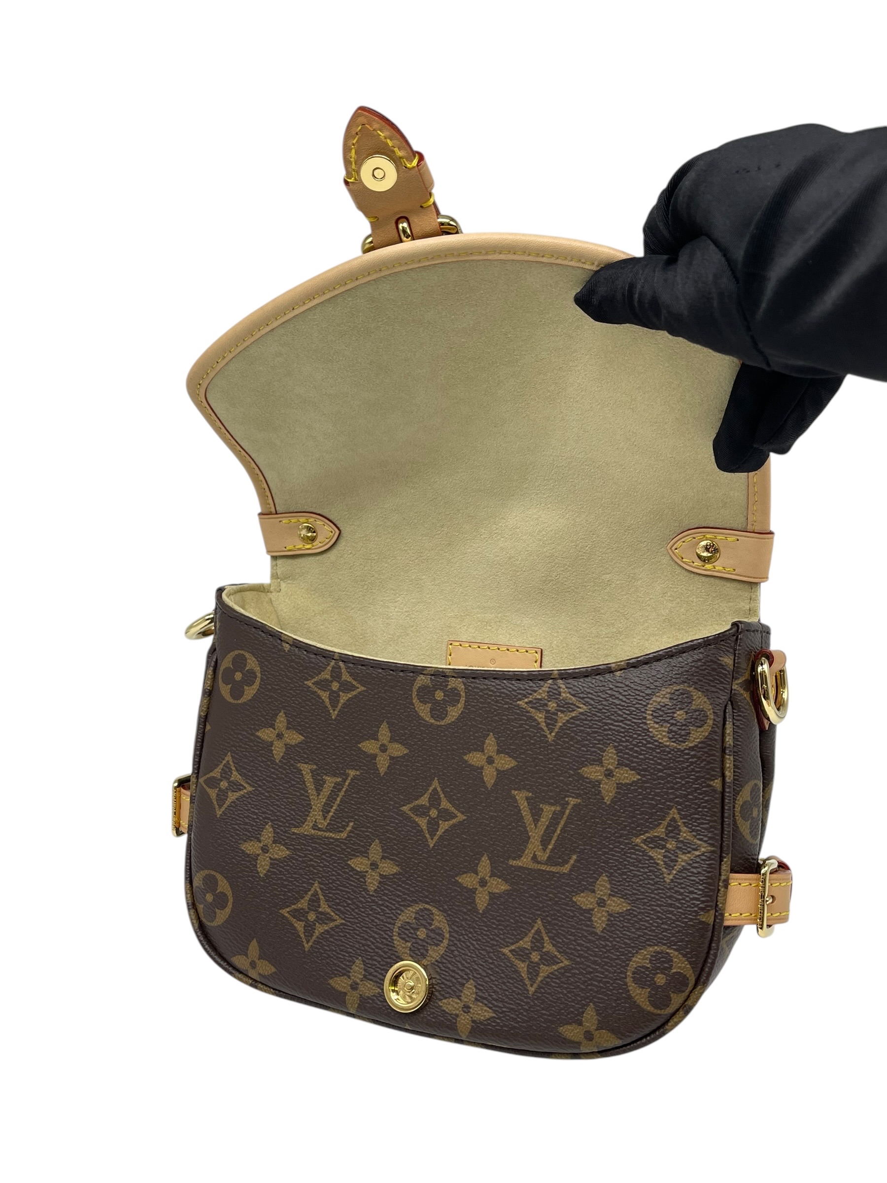 Pre-owned Louis Vuitton Saumur BB / Product Code: 070904