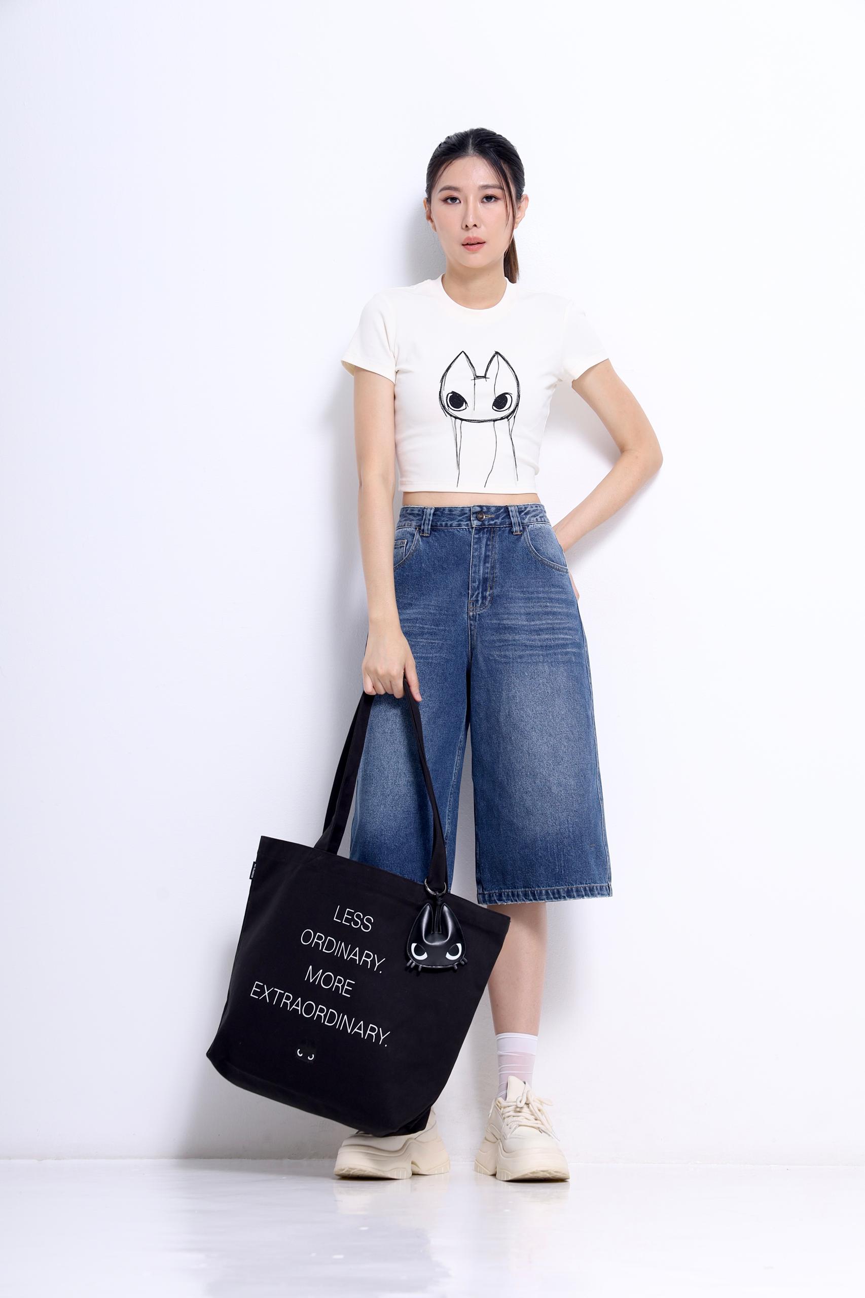 CB2673 EMBD OMO MINI TEE