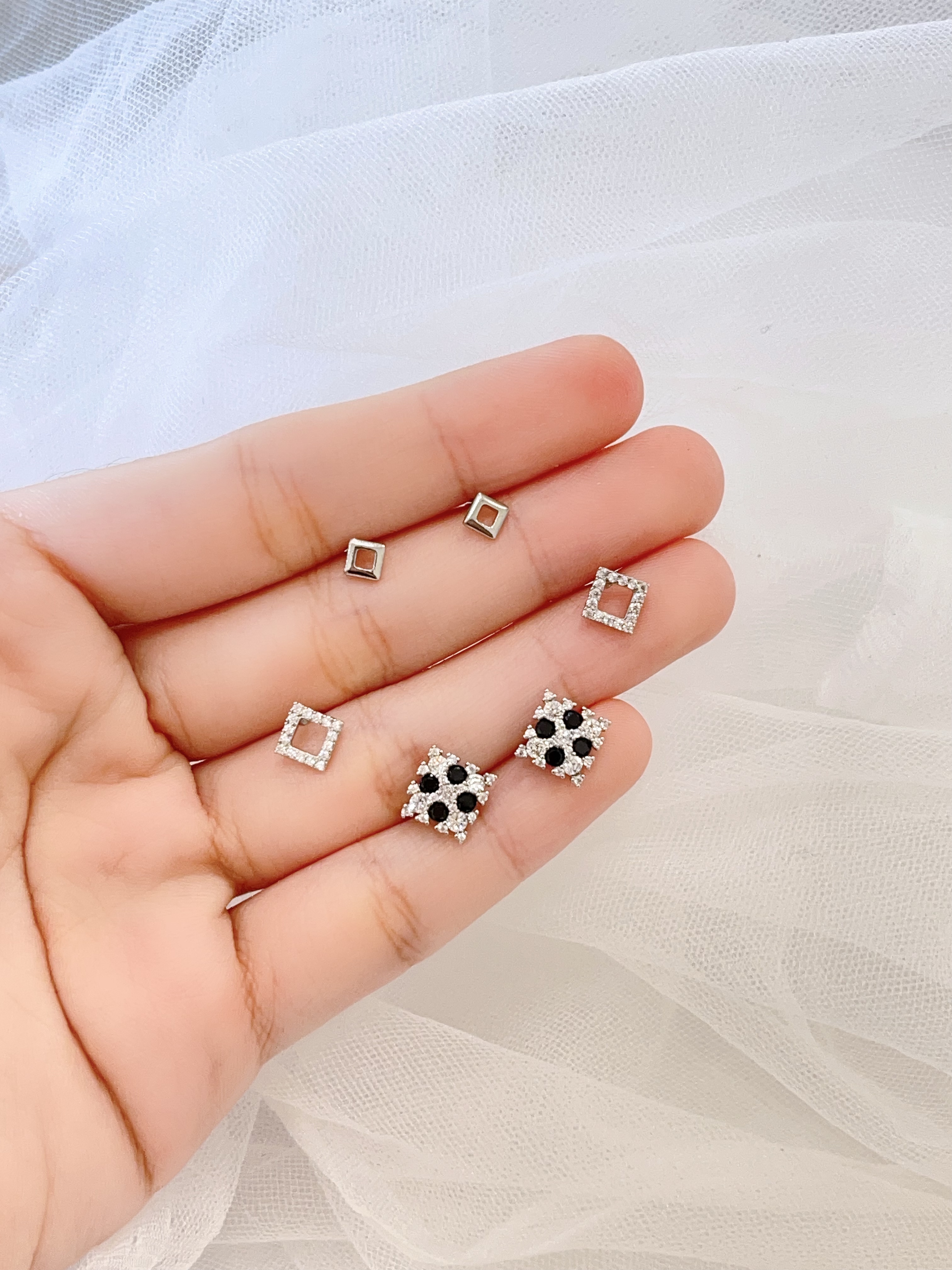 高级黑色方形小钻耳环套装