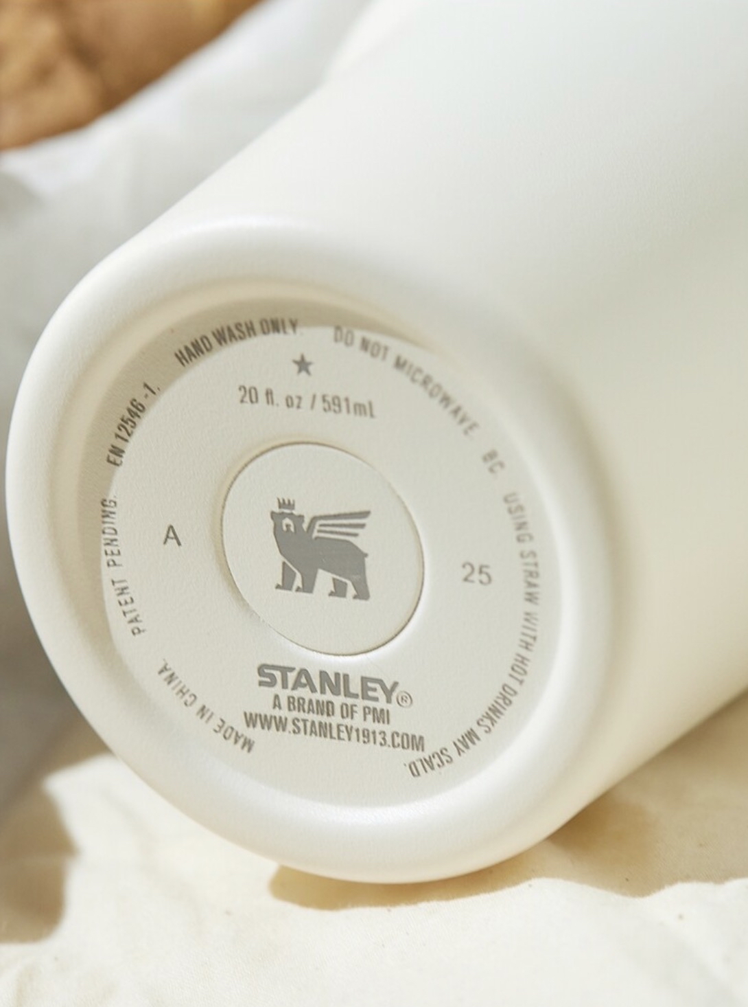 STANLEY X STARBUCKS 591ml CREAM