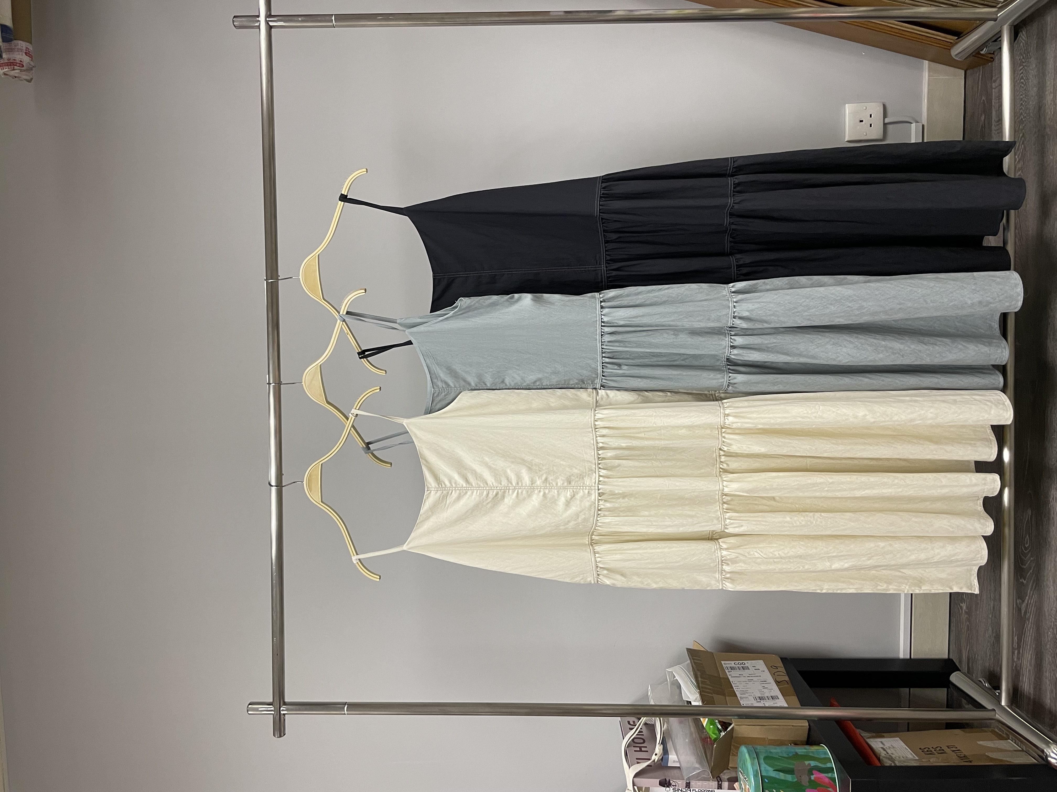 吊帶蛋糕長連身裙>