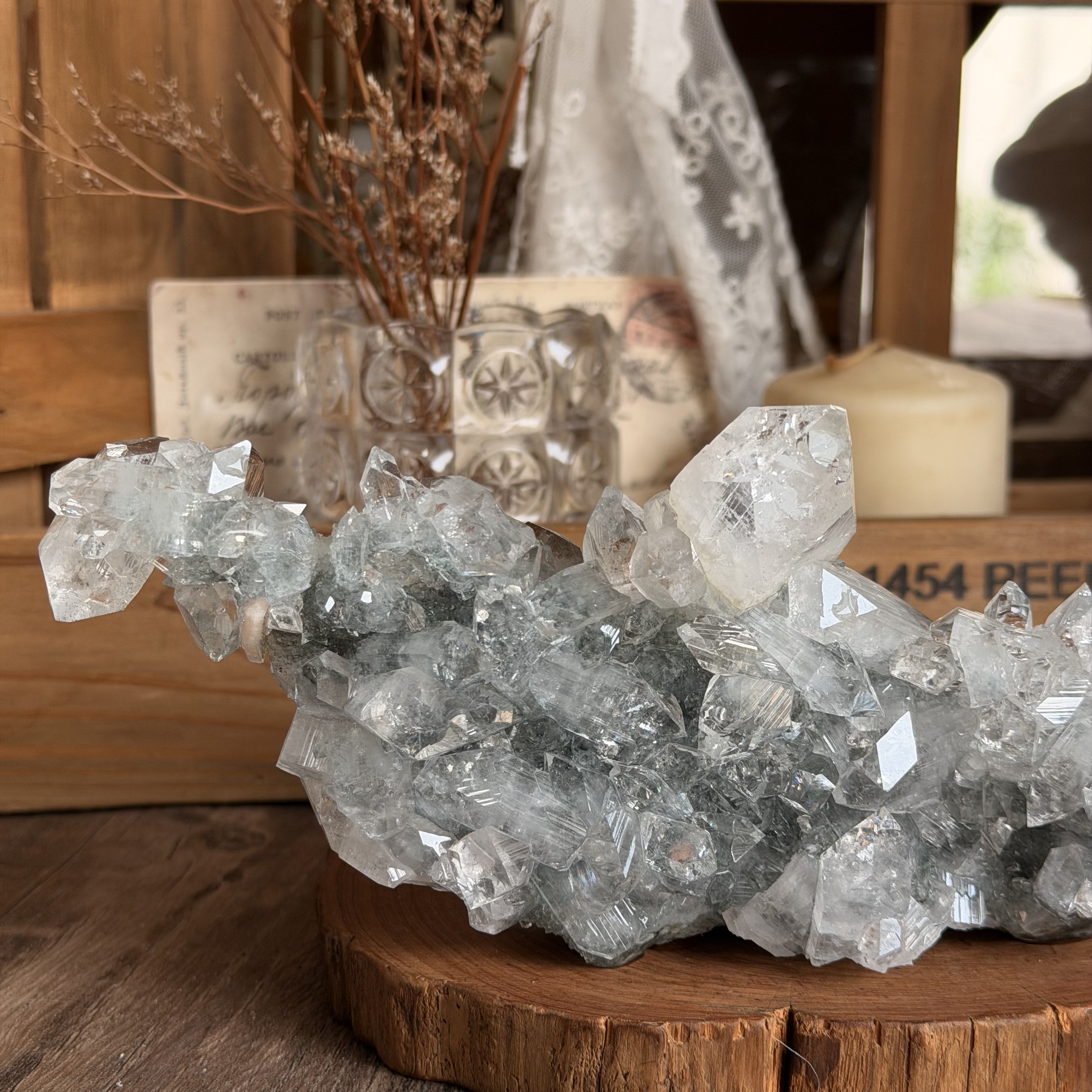 高級裸鑽魚眼石