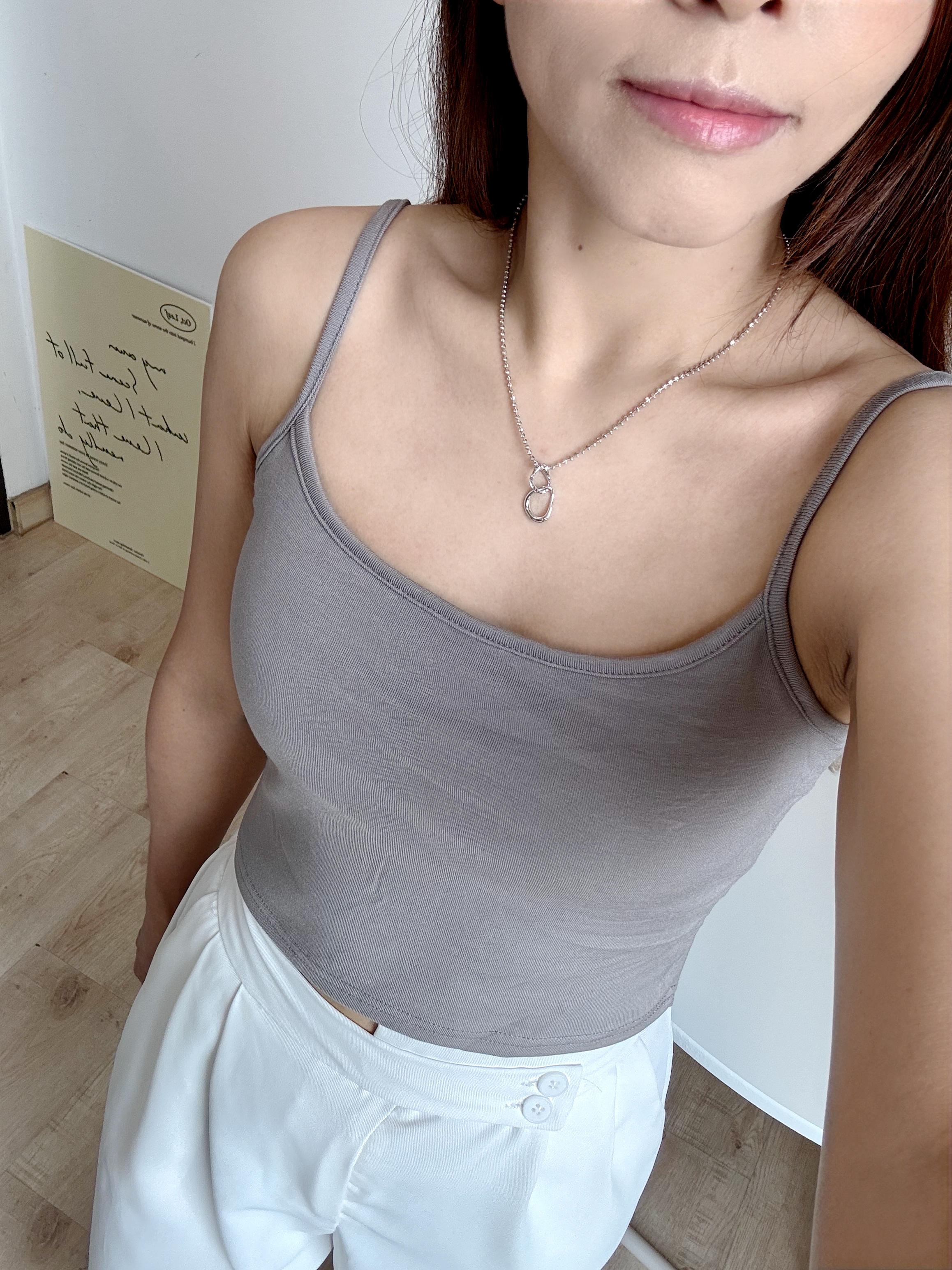 跑量福利价 Jelly Buny Everyday Padded Top (removeble) 冰凉果冻Feel自带胸垫吊带背心 (可拆卸）( 8 Colours )