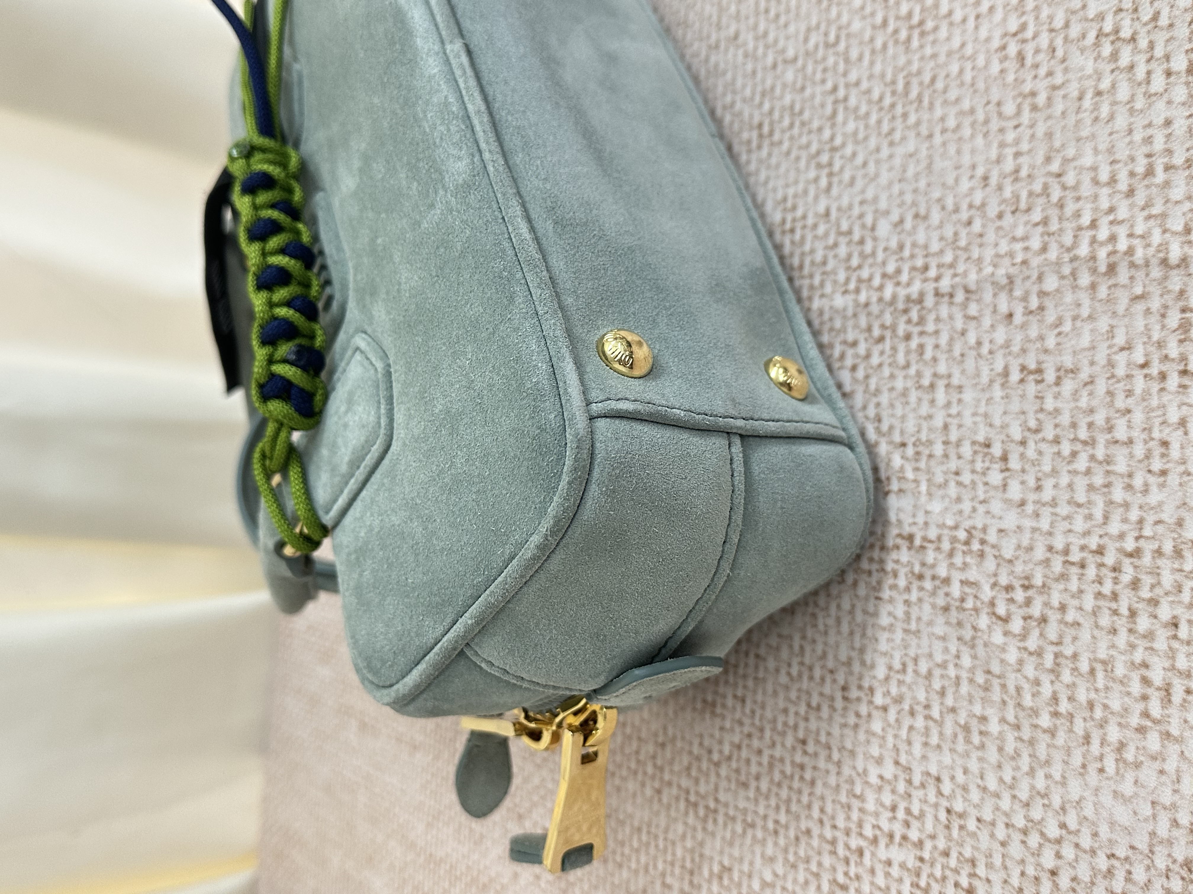 Pre-owned Miumiu Arcadie Suede Top Handle Bag/ Product Code: 26041606