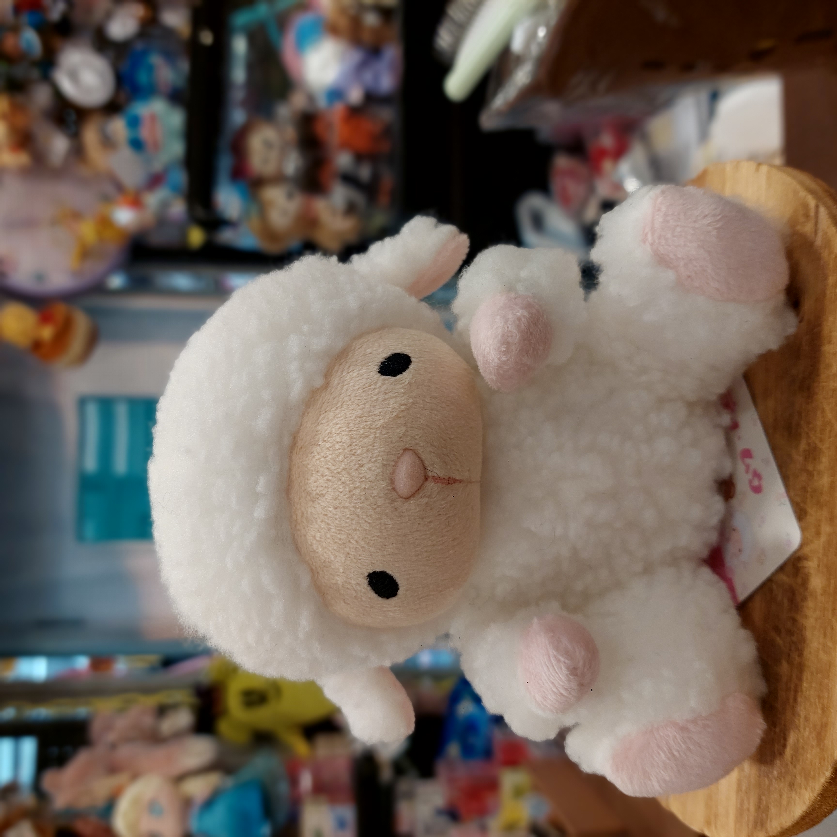 日本 SHINADA 復古毛茸茸 動物小公仔 羊仔，兔兔，小狗 三款選