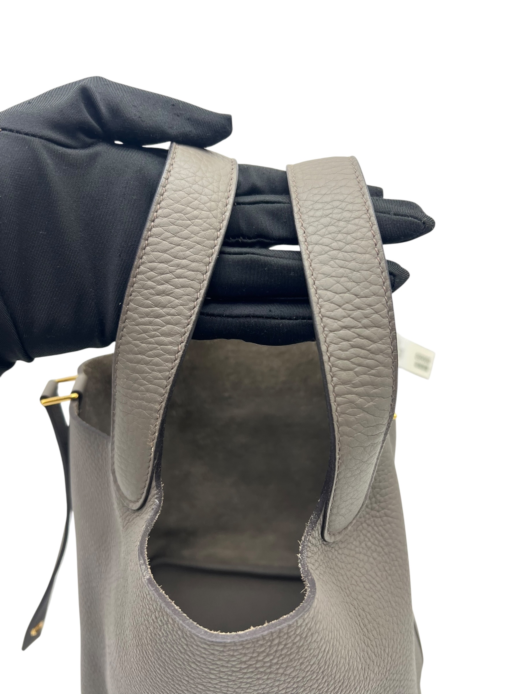 Pre-Owned HERMES P18 / 錫器灰 Stamp Y / Product Code: 26060905