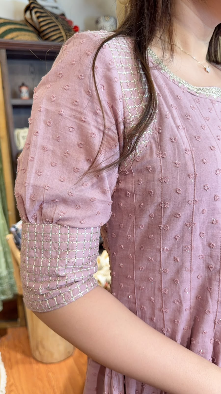 3539 Dried Rose Plain Color Pleated Chest OP 49"
