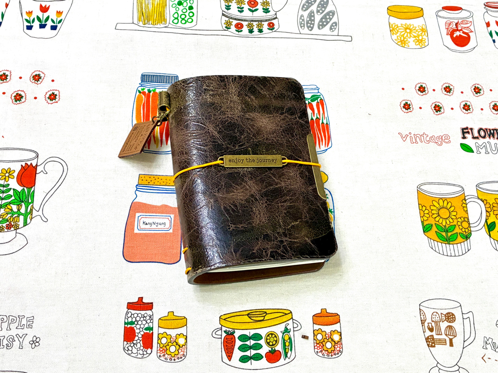 Write your story on something that lasts（2-fold)