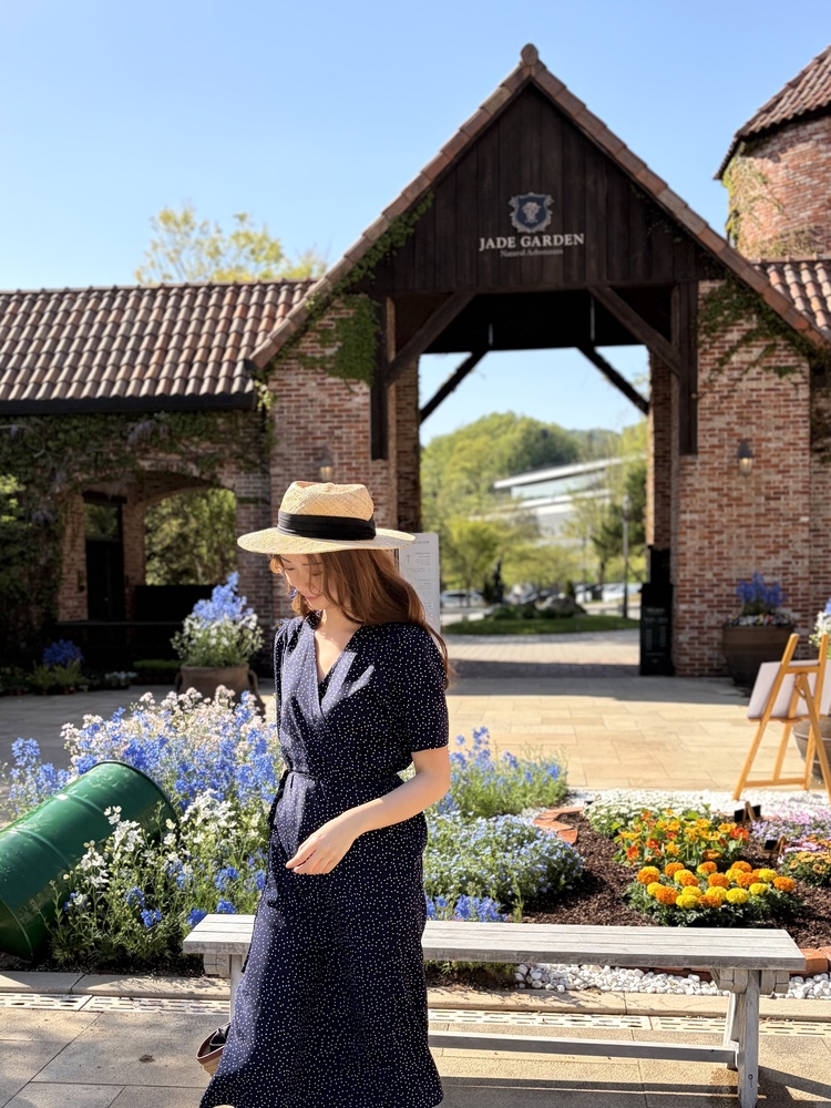 [限量!!] Isa Dotted Wrap Dress