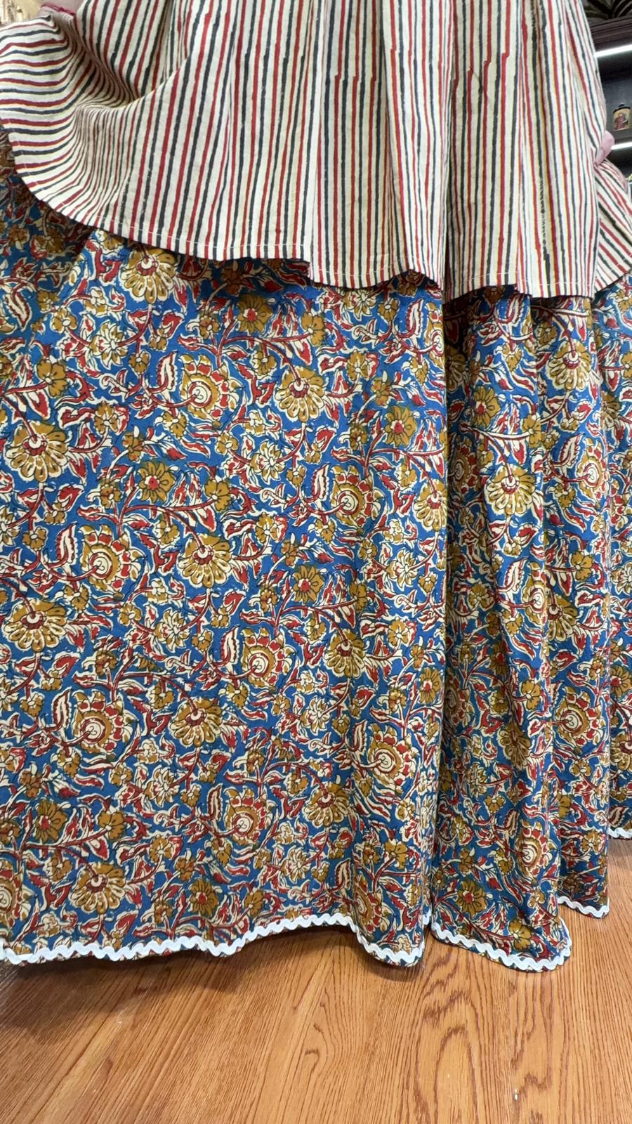 2922 Mud Yellow Shower Cotton Lace Edge Skirt 37"