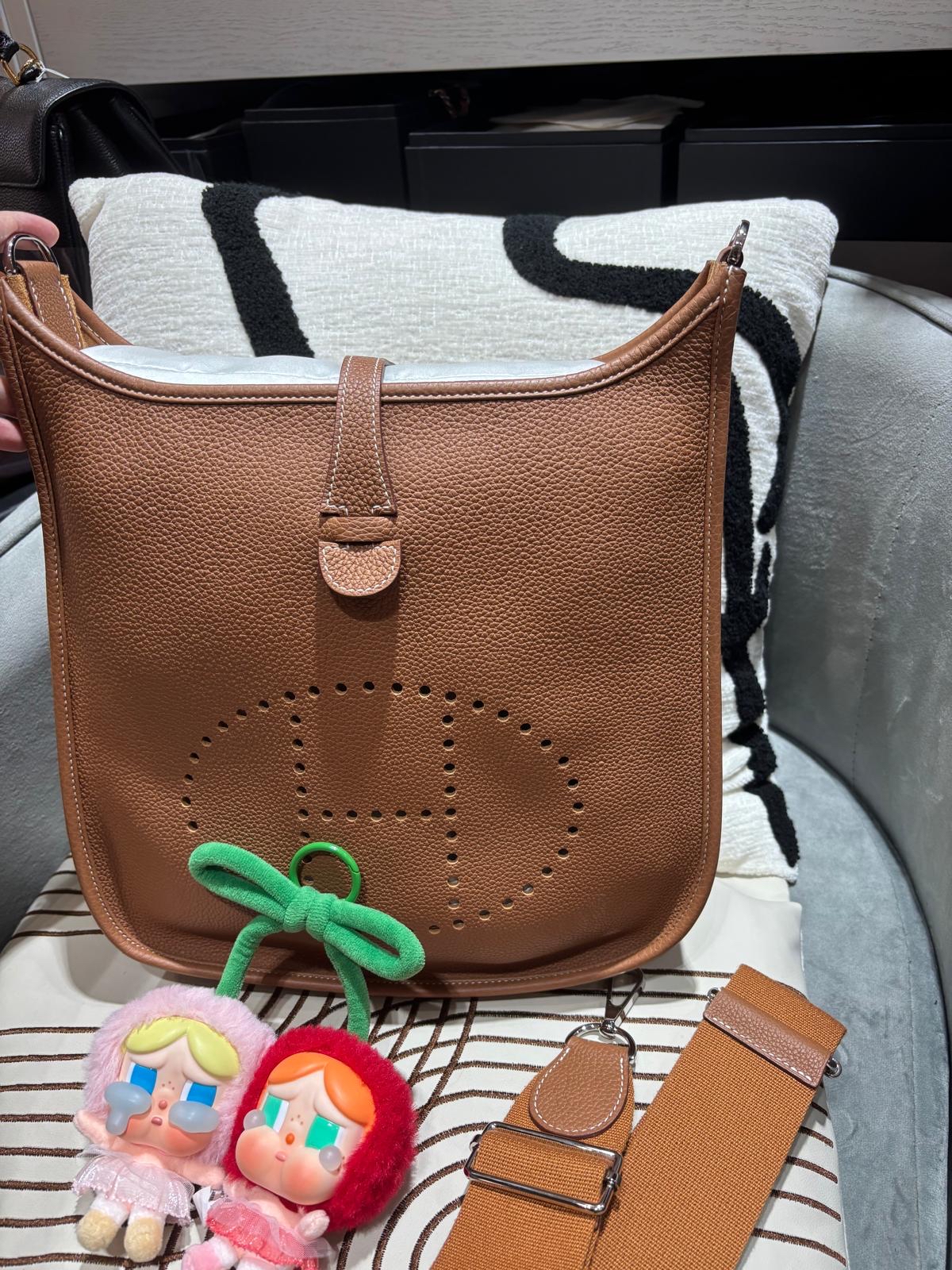 Hermes Evelyne 29 Stamp Z Gold 100%Authentic, 98%New ✅Dust Bag