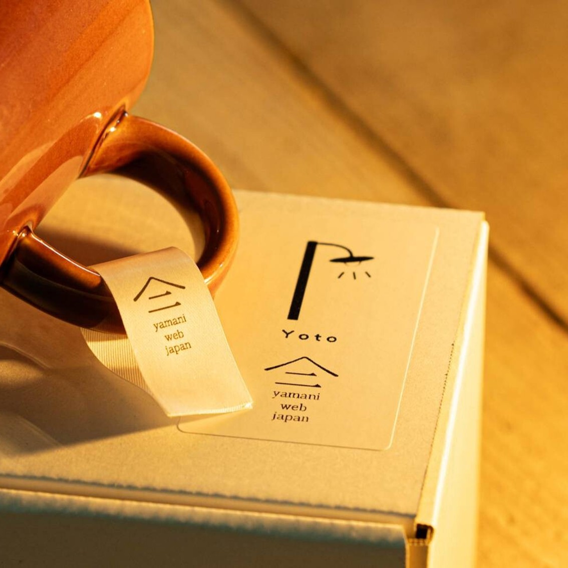 【日本製】美濃燒陶瓷Yoto 馬克杯對杯套裝 (附禮盒)