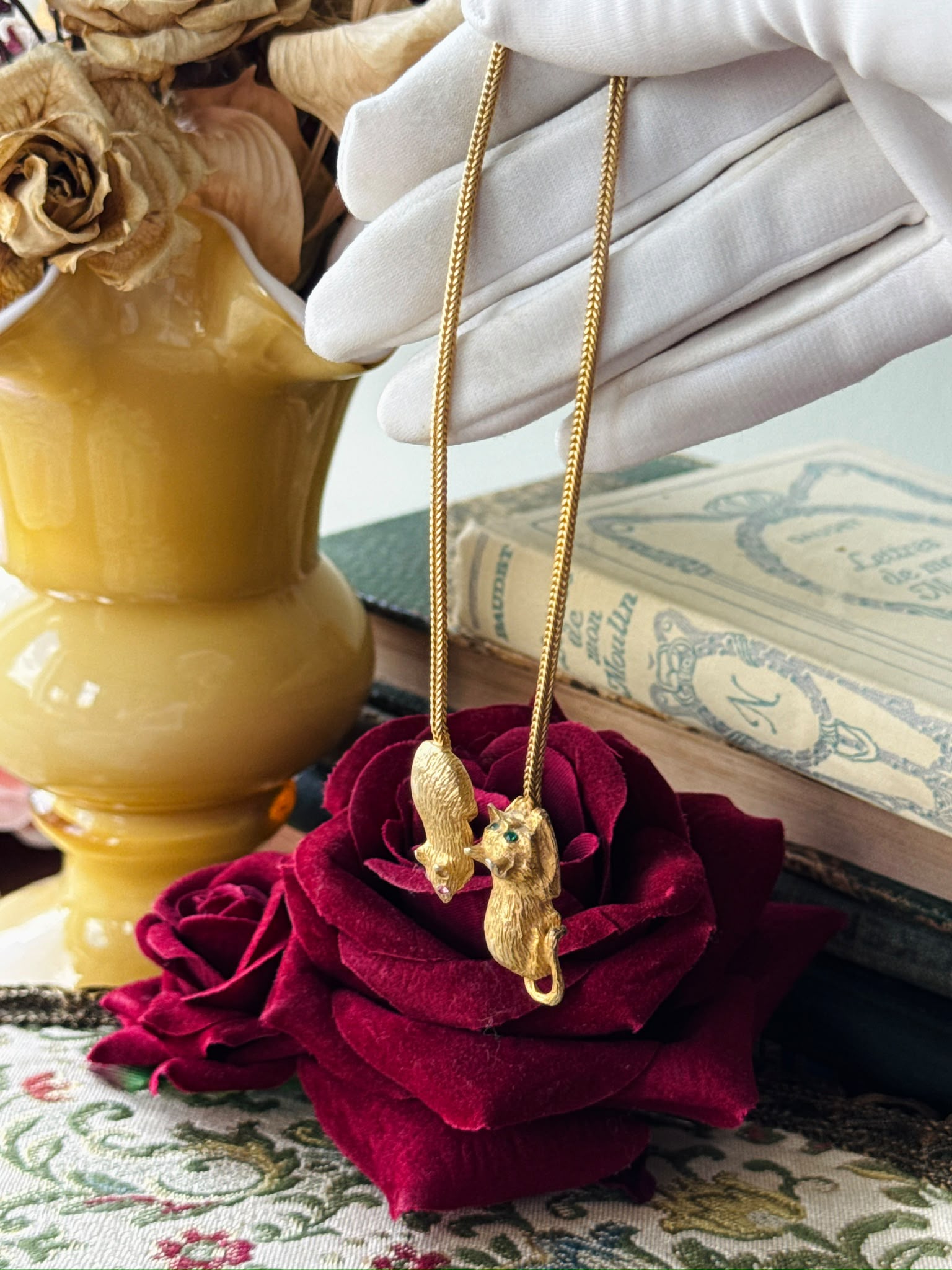 Vintage Mid-Century Cat and Mouse Golden Chain（MT2649）