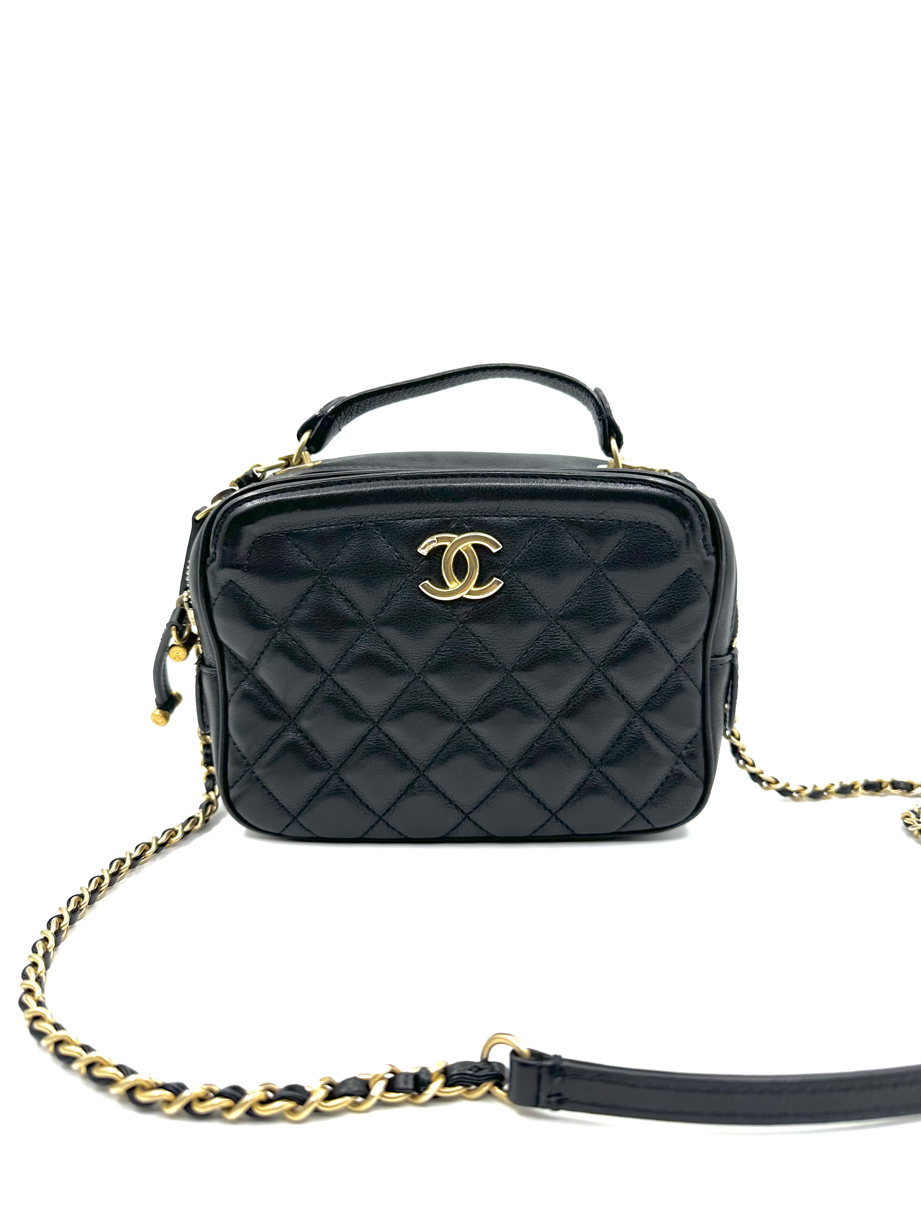 Pre-owned Chanel camera bag black/ gold / Product Code: 24121501