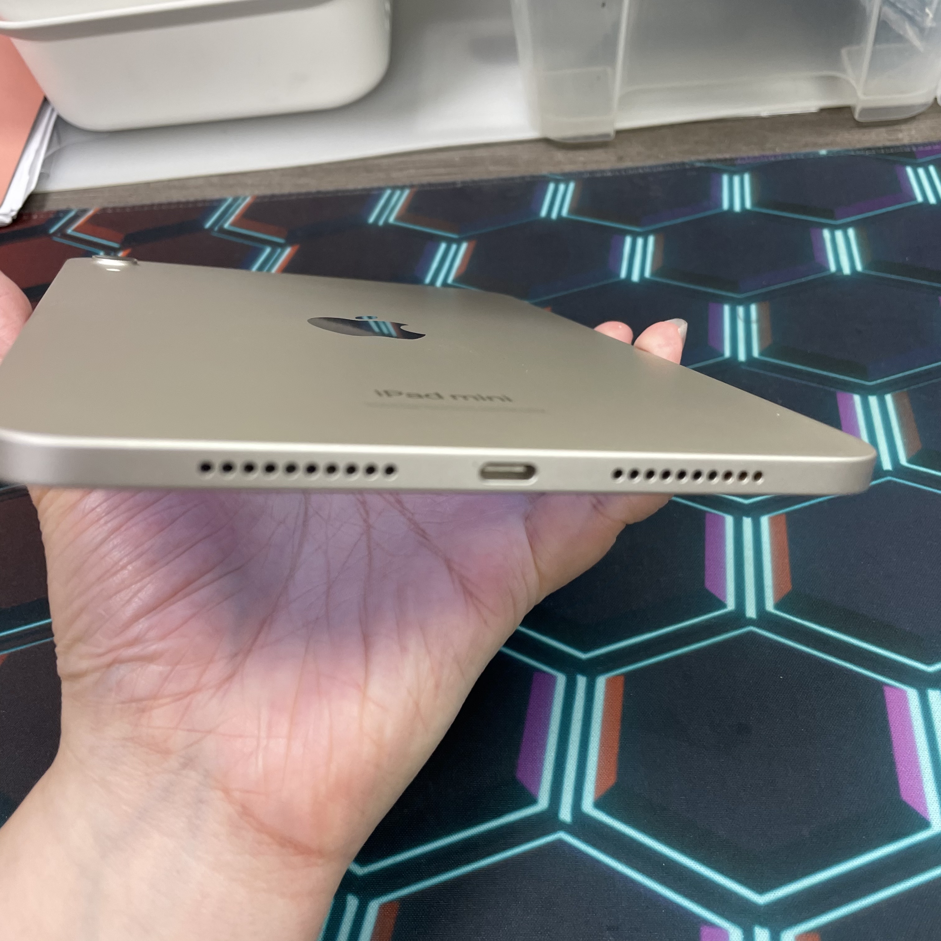 *793497 iPad mini 7 勁靚機 128GB WIFI版 銀色 sliver