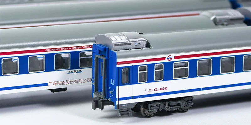 Kunter 京深25K特快列車 T107/T108次14輛編組