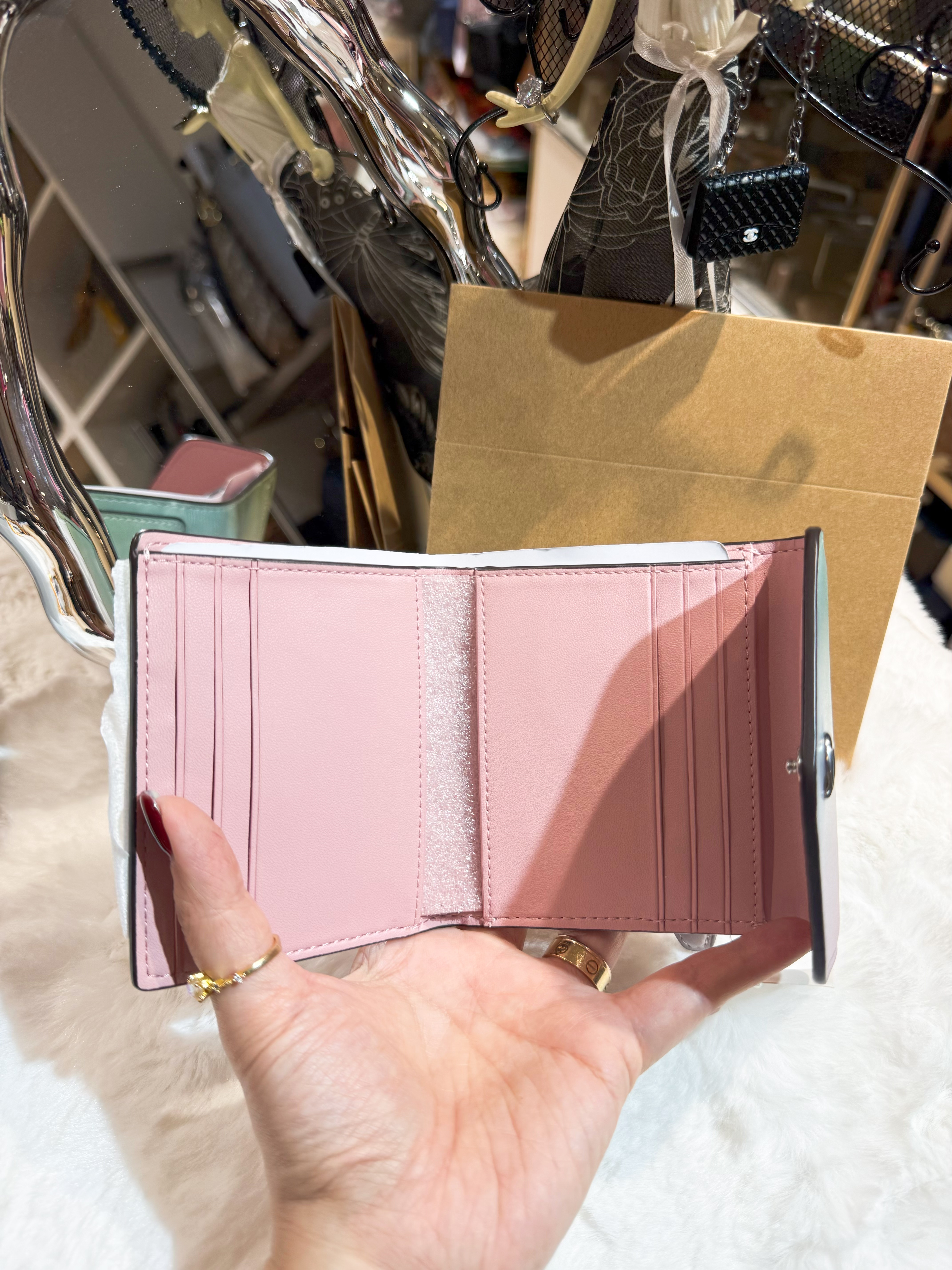 Coach Wyn wallet unicorn 