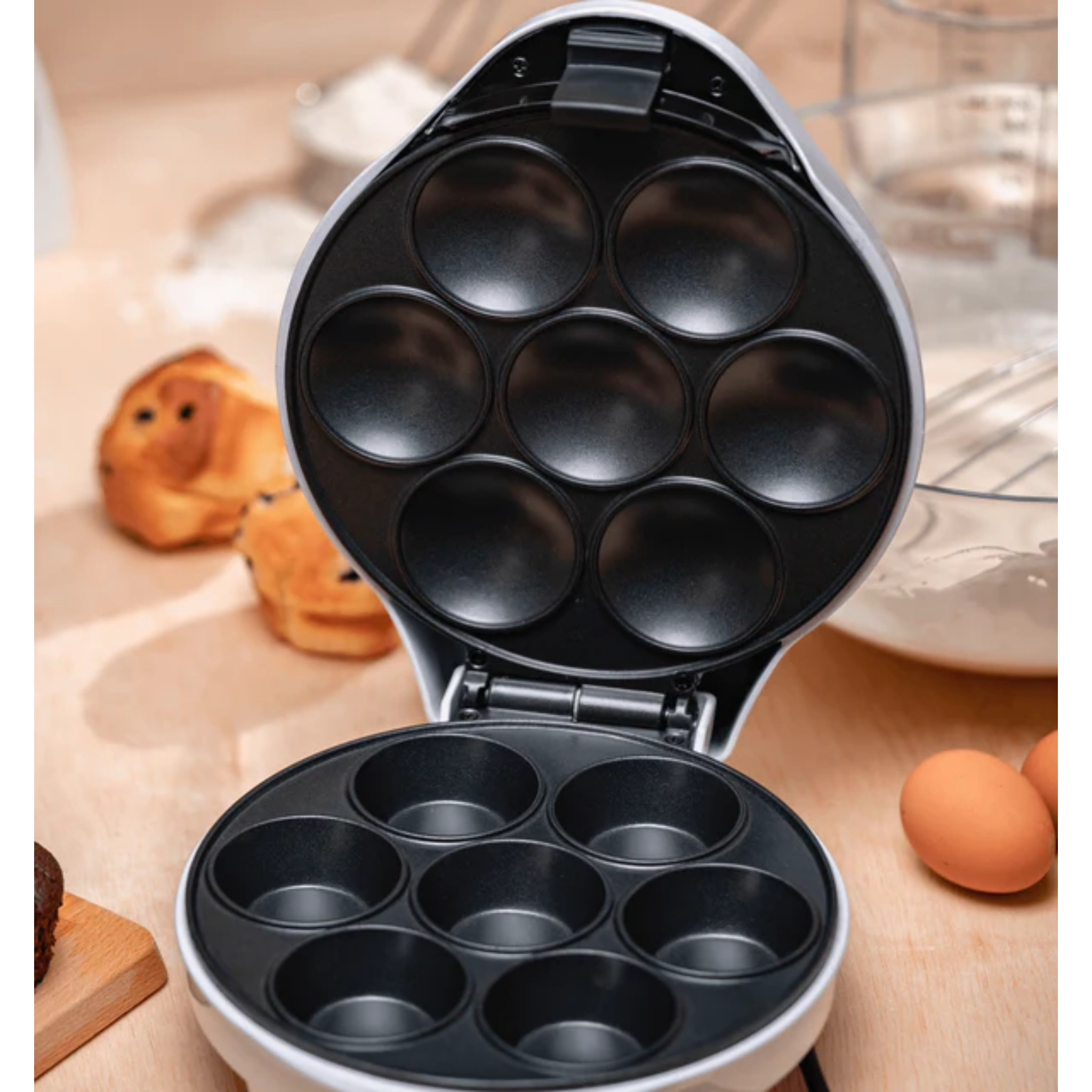 Russell Taylors Cupcake Maker (CM-25)