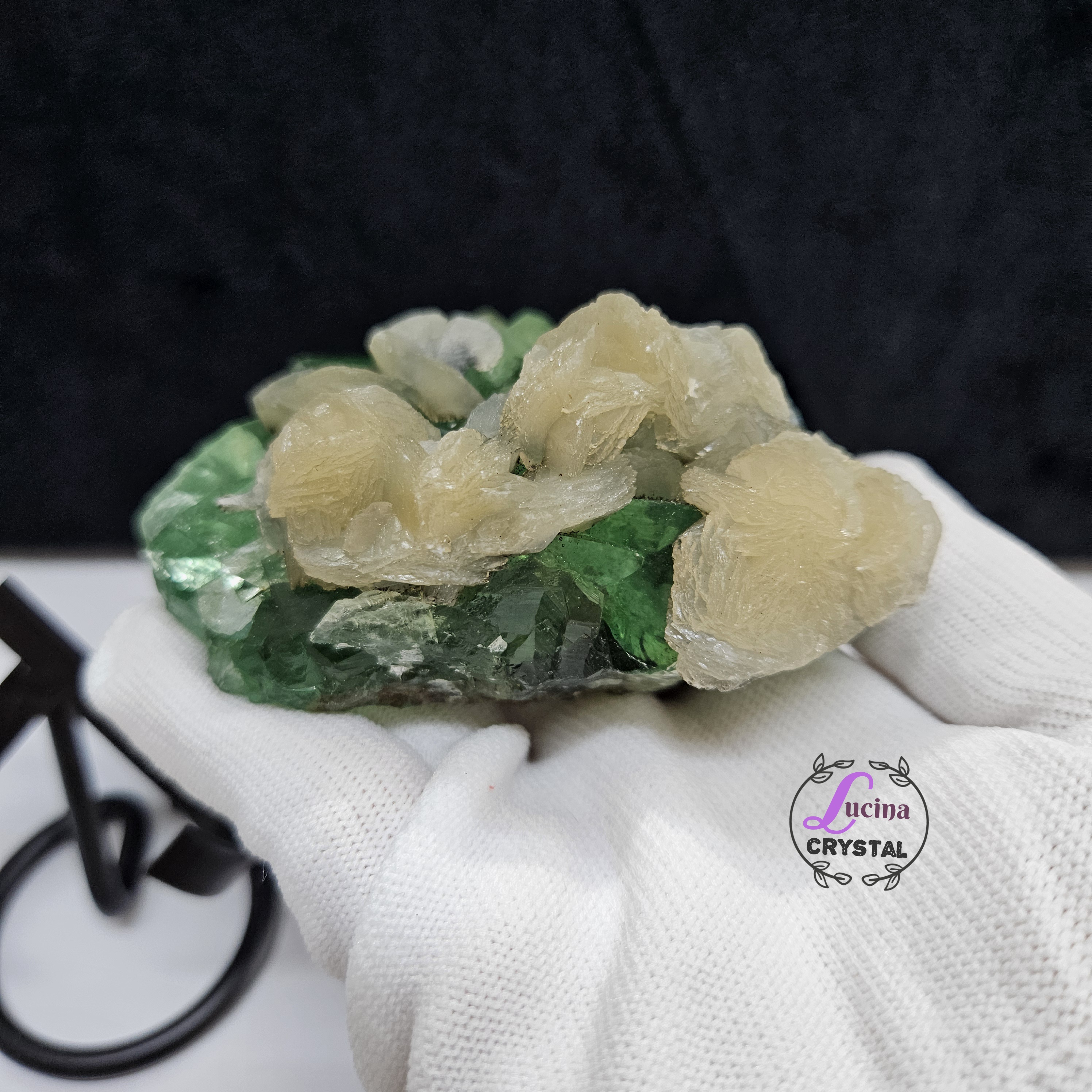 (Co#LC8549) 香花嶺蘋果綠螢石原礦/Apple Green Cubic Fluorite Cluster 