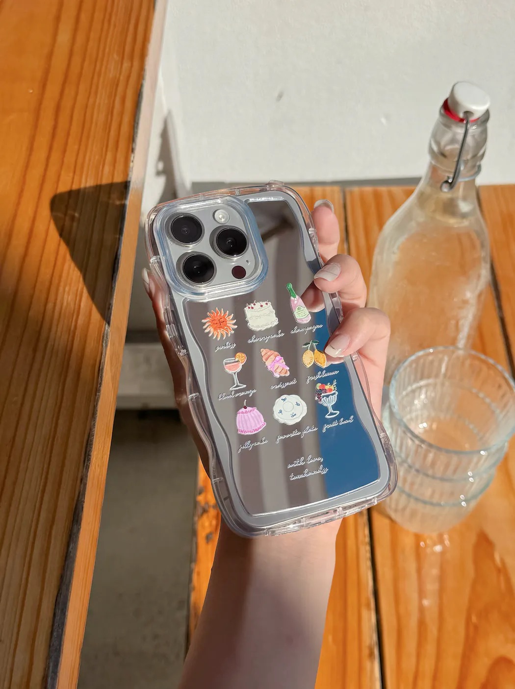 【Party & Summer!】波浪邊框鏡面 iPhone Case