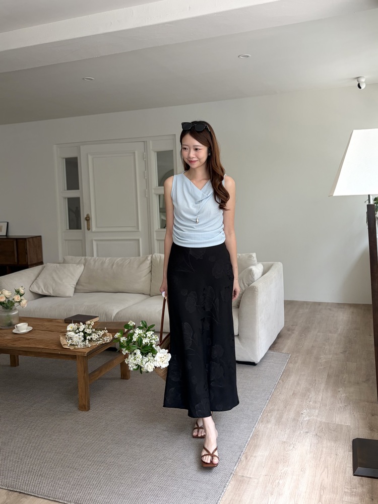 Draped Sleeveless Top (Blue)