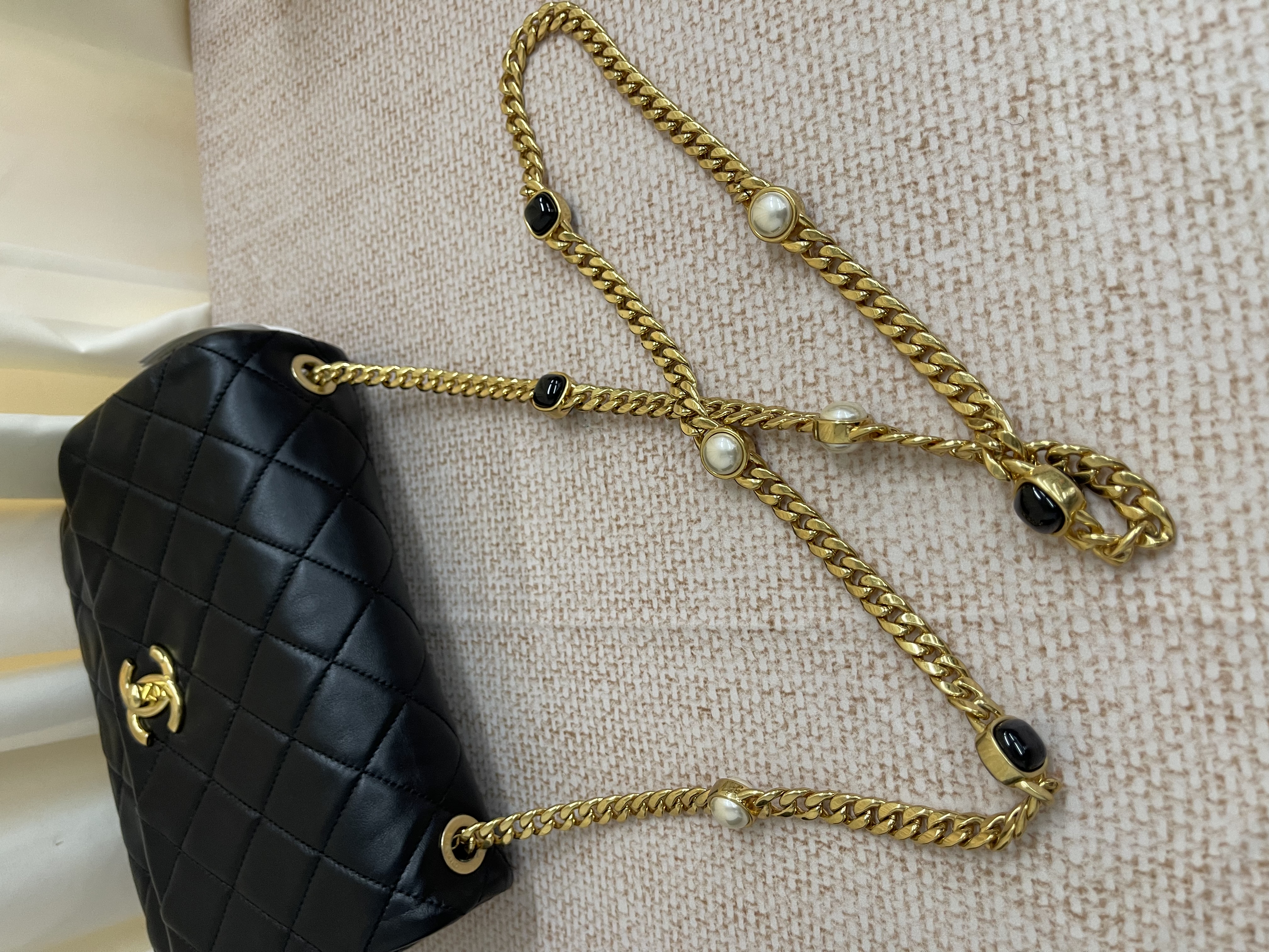 Pre-owned Chanel CF Pearl Chain/ Product Code: 26022003