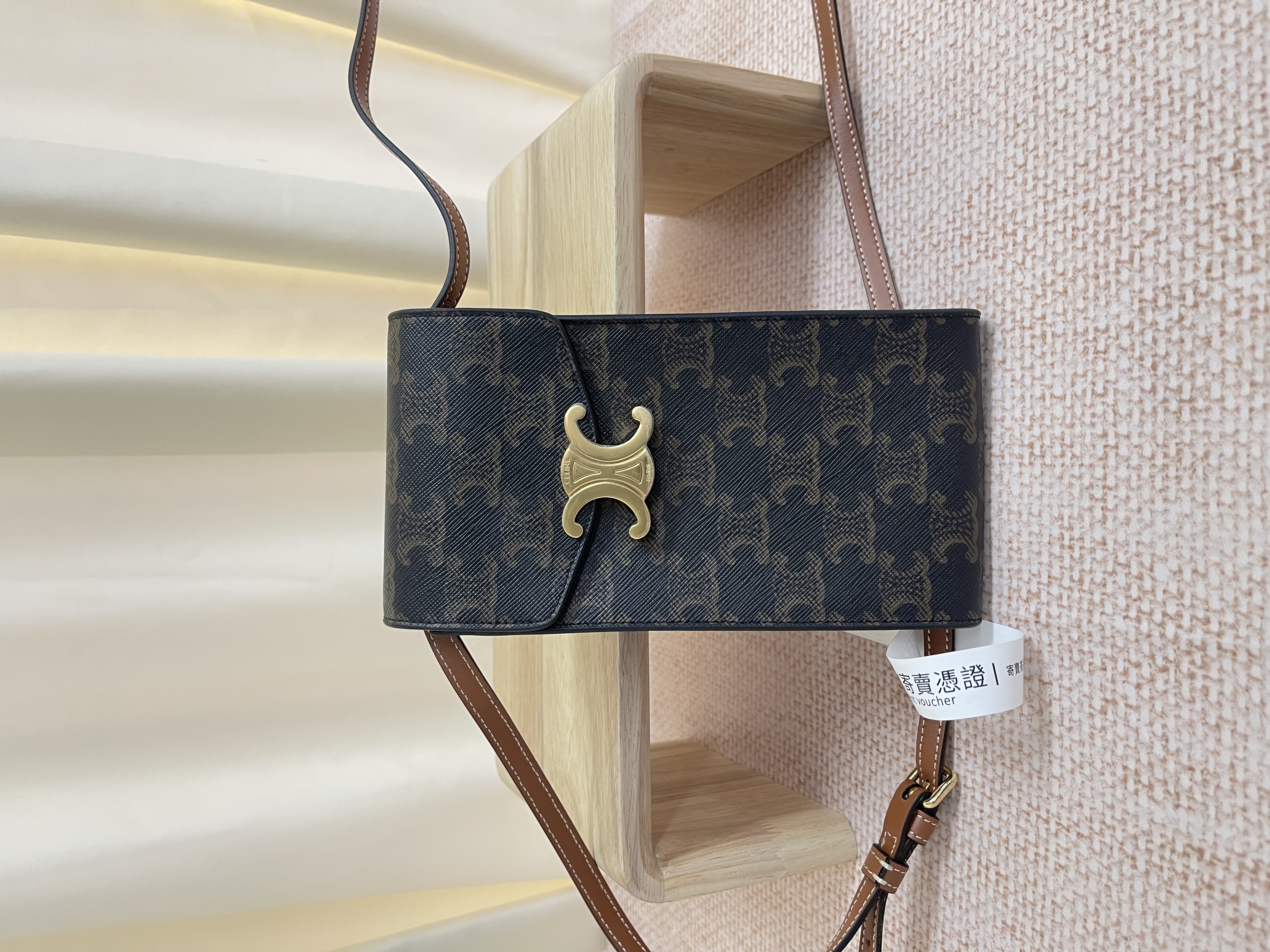 Pre-owned Celine Triomphe Phone Pouch / Product Code: 26040108