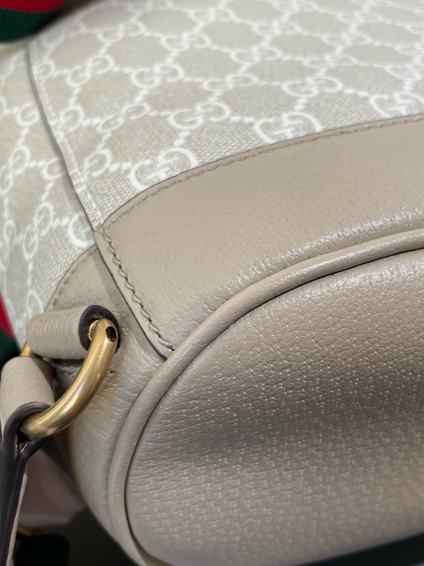 【預訂貨品】Gucci 燕麥色老花書包🎒