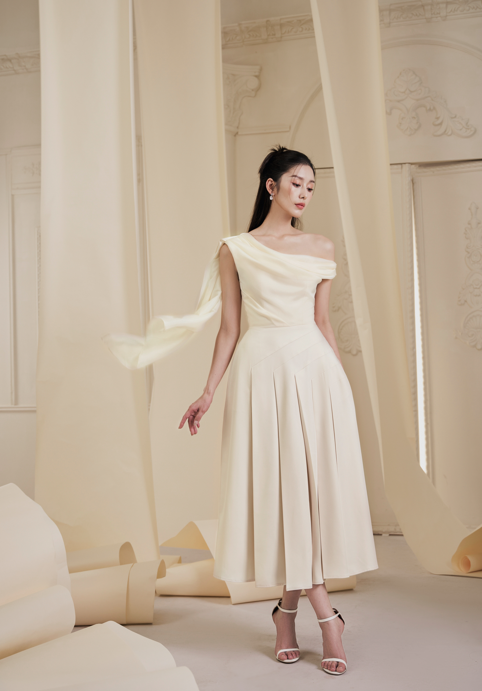 Hazel Dress (Cream)